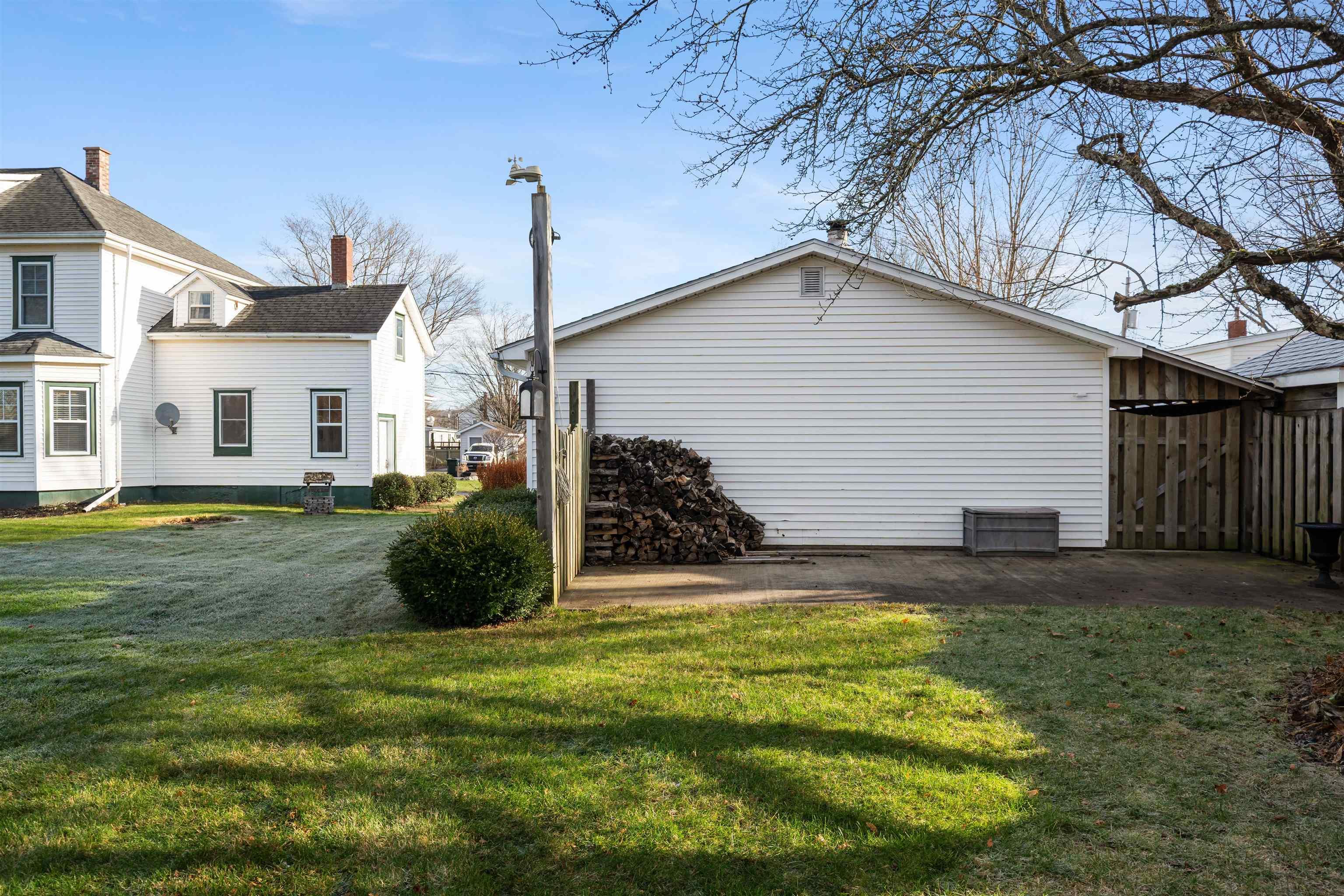 $549,900.00: 6 Hamilton Avenue, Brookfield