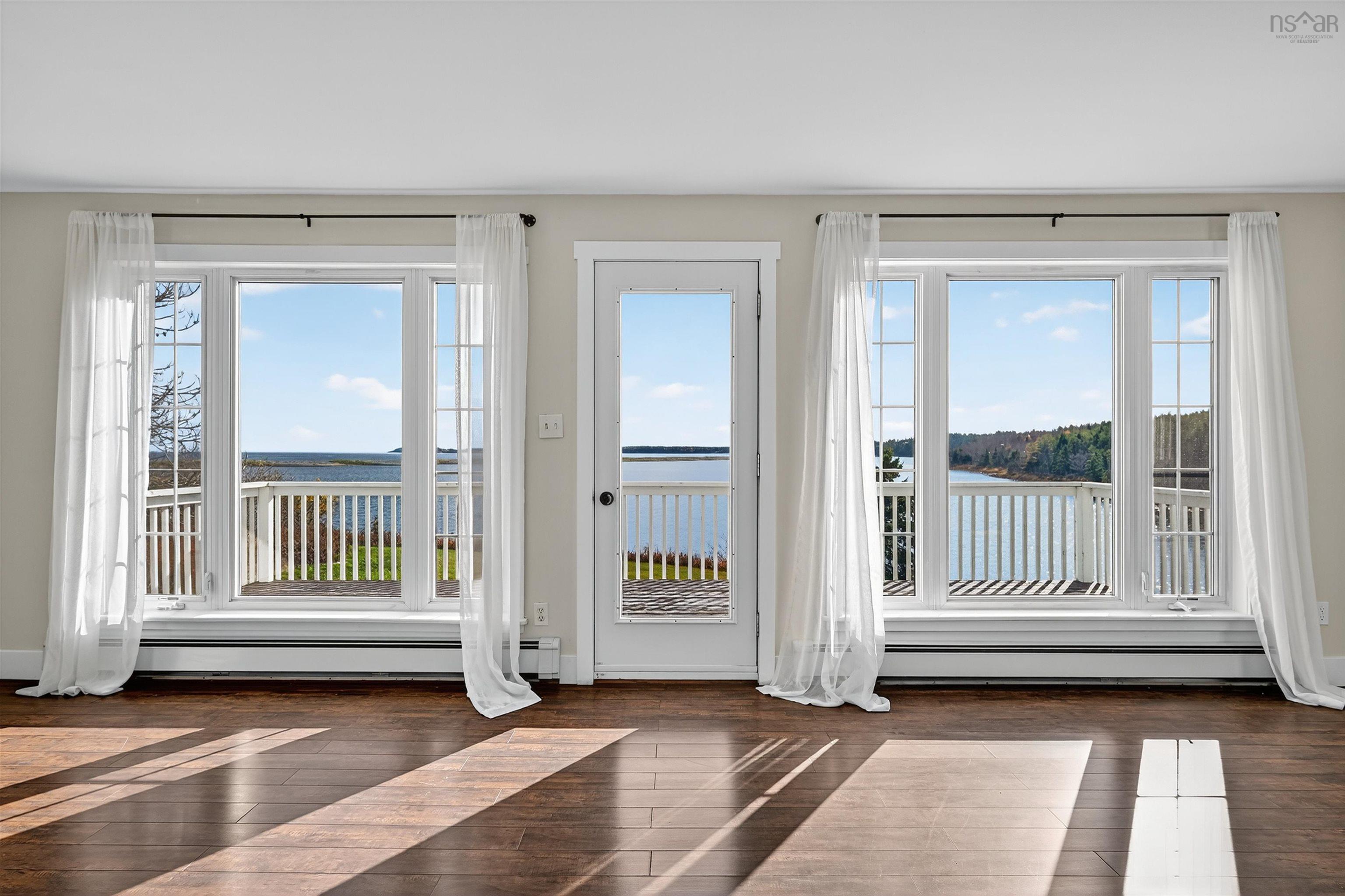 $399,900.00: 7715 Gabarus Highway Highway, Gabarus