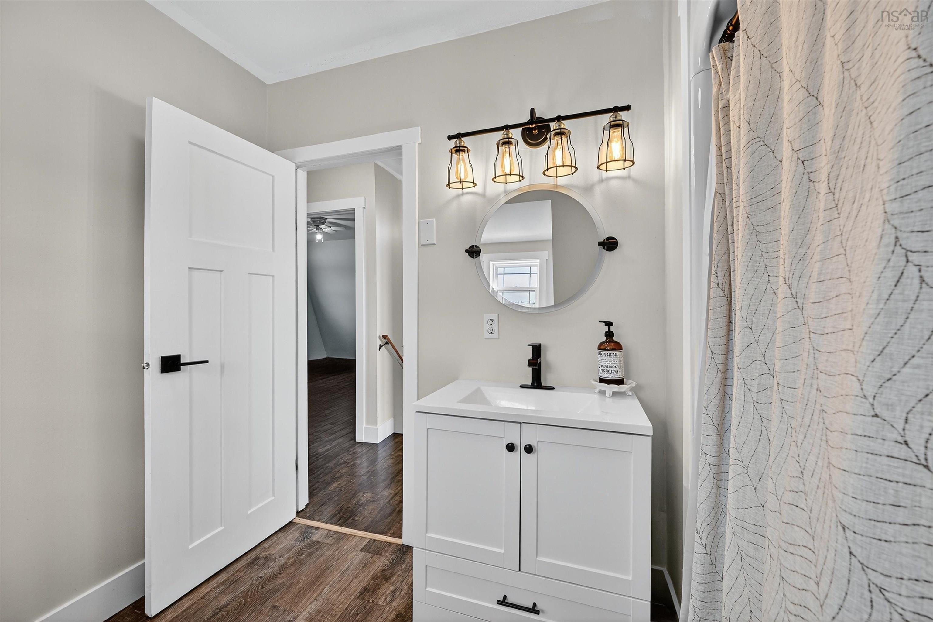 $399,900.00: 7715 Gabarus Highway Highway, Gabarus