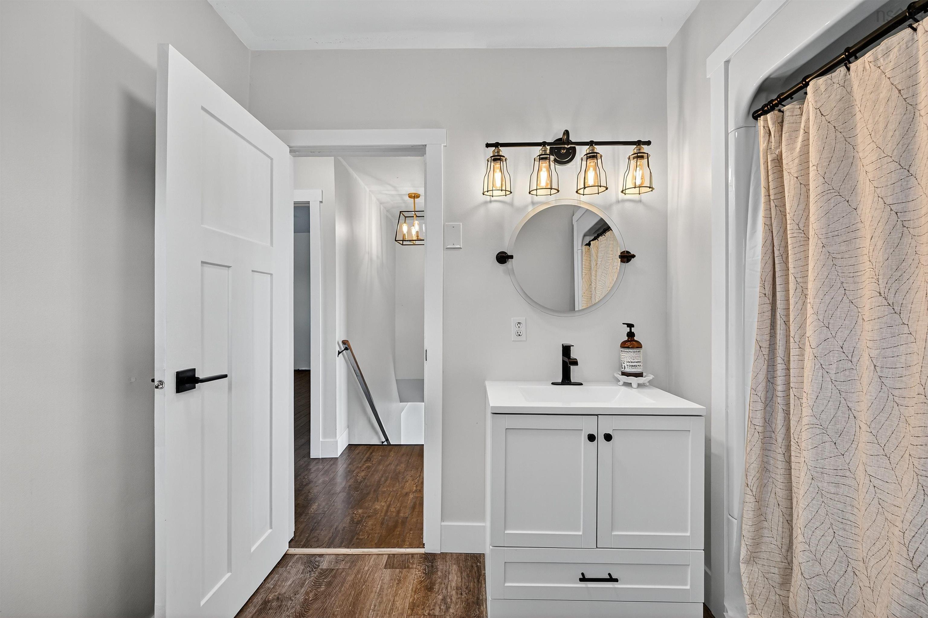 $399,900.00: 7715 Gabarus Highway Highway, Gabarus