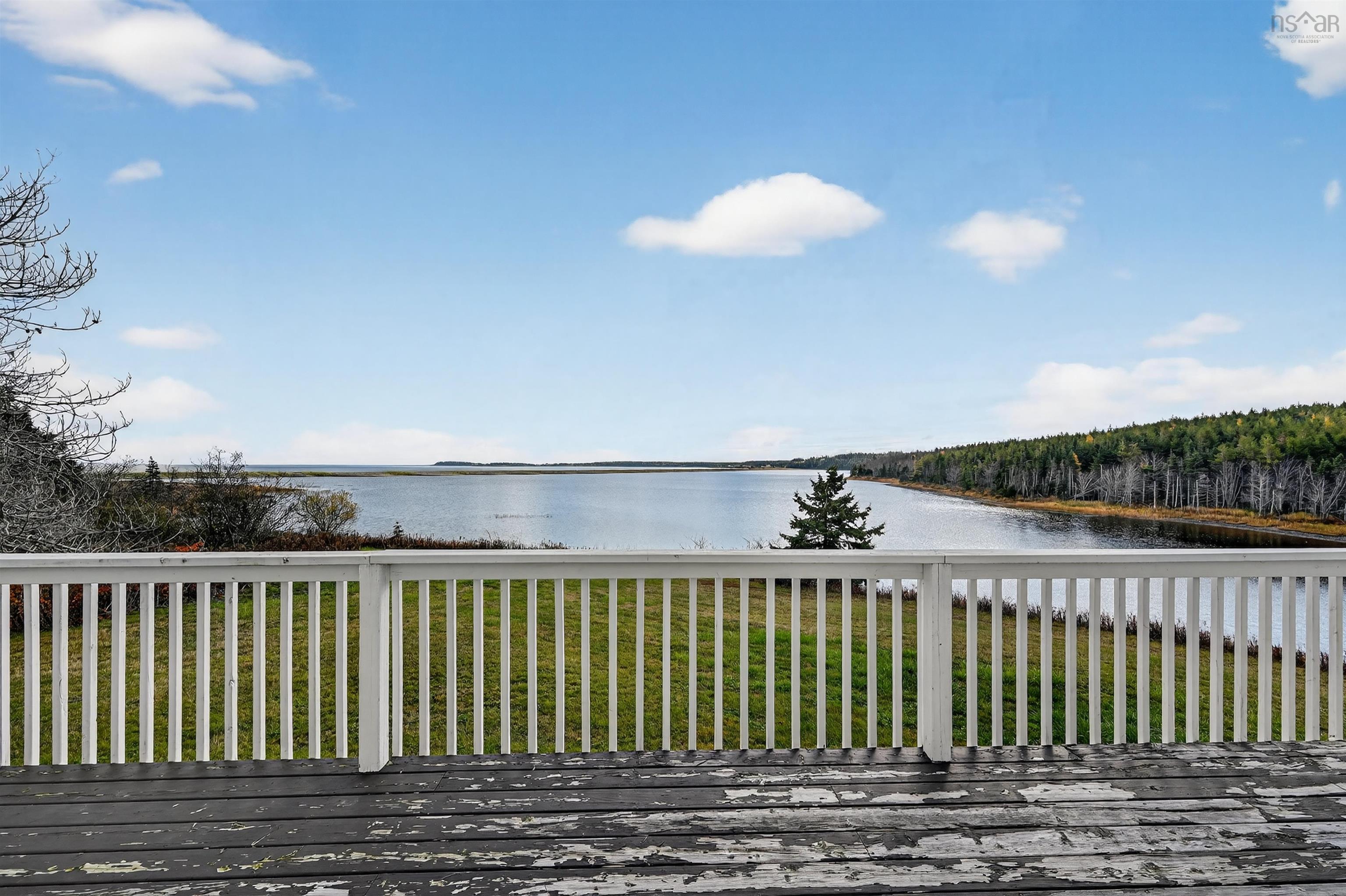 $399,900.00: 7715 Gabarus Highway Highway, Gabarus