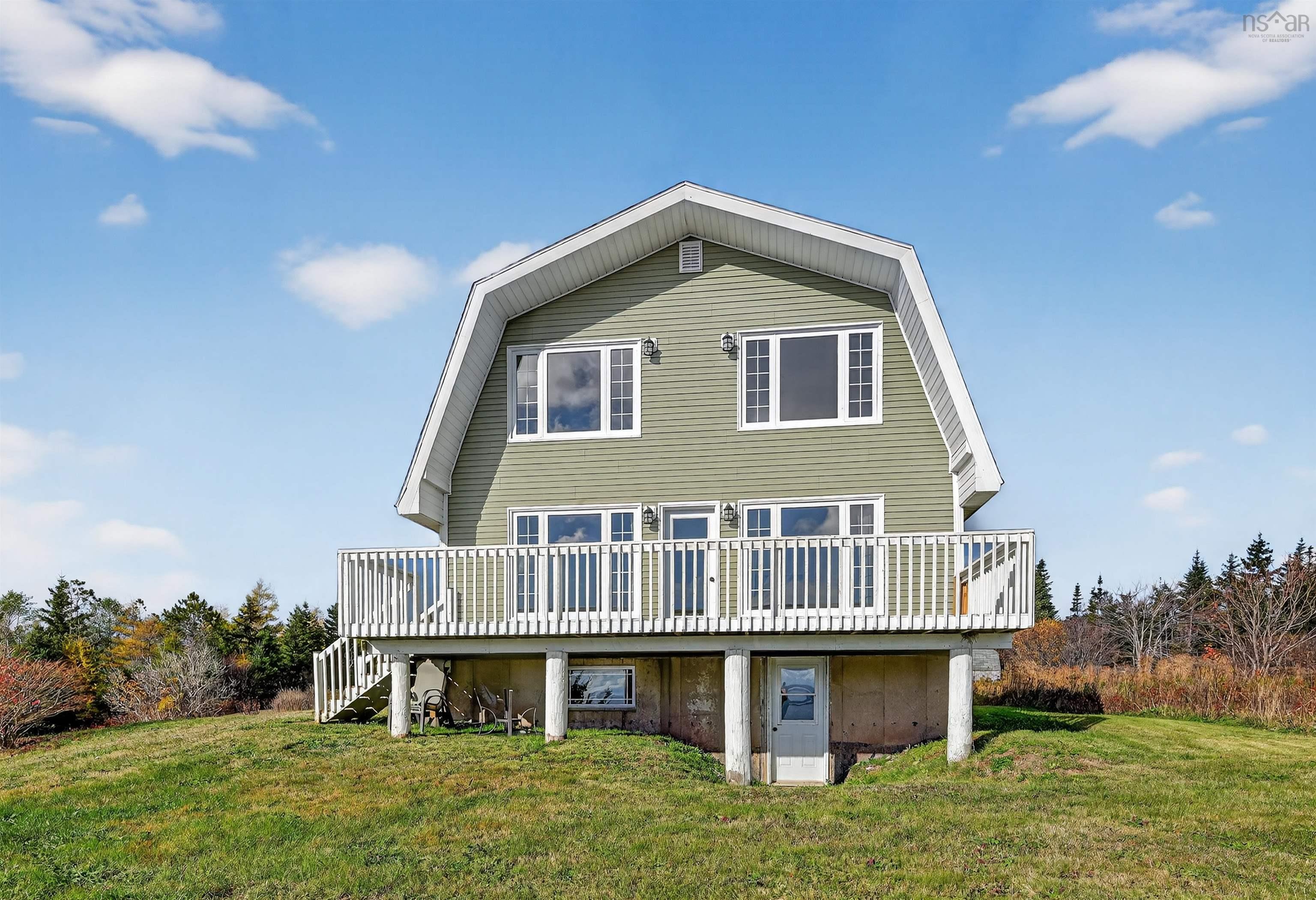 $399,900.00: 7715 Gabarus Highway Highway, Gabarus