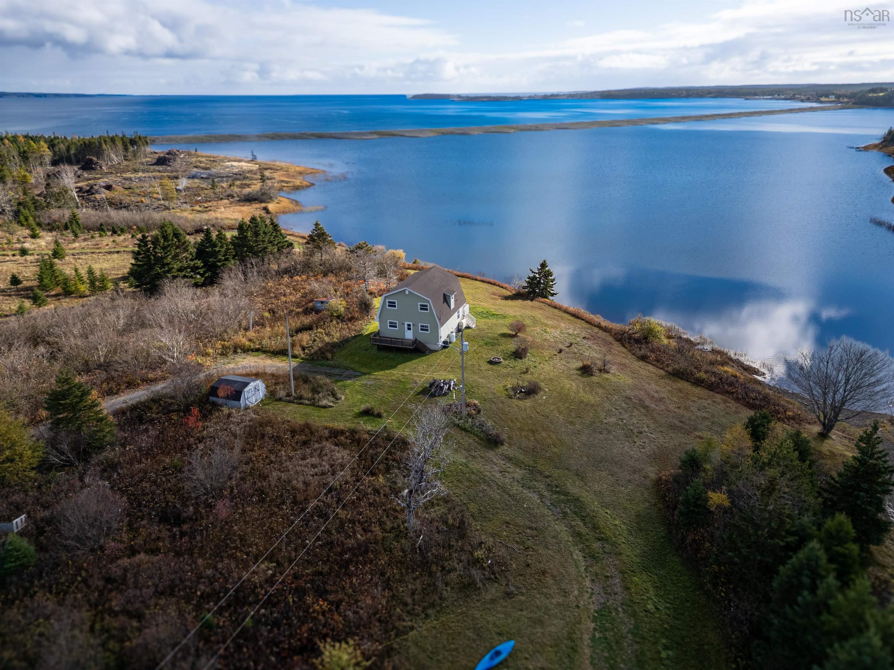 $399,900.00: 7715 Gabarus Highway Highway, Gabarus