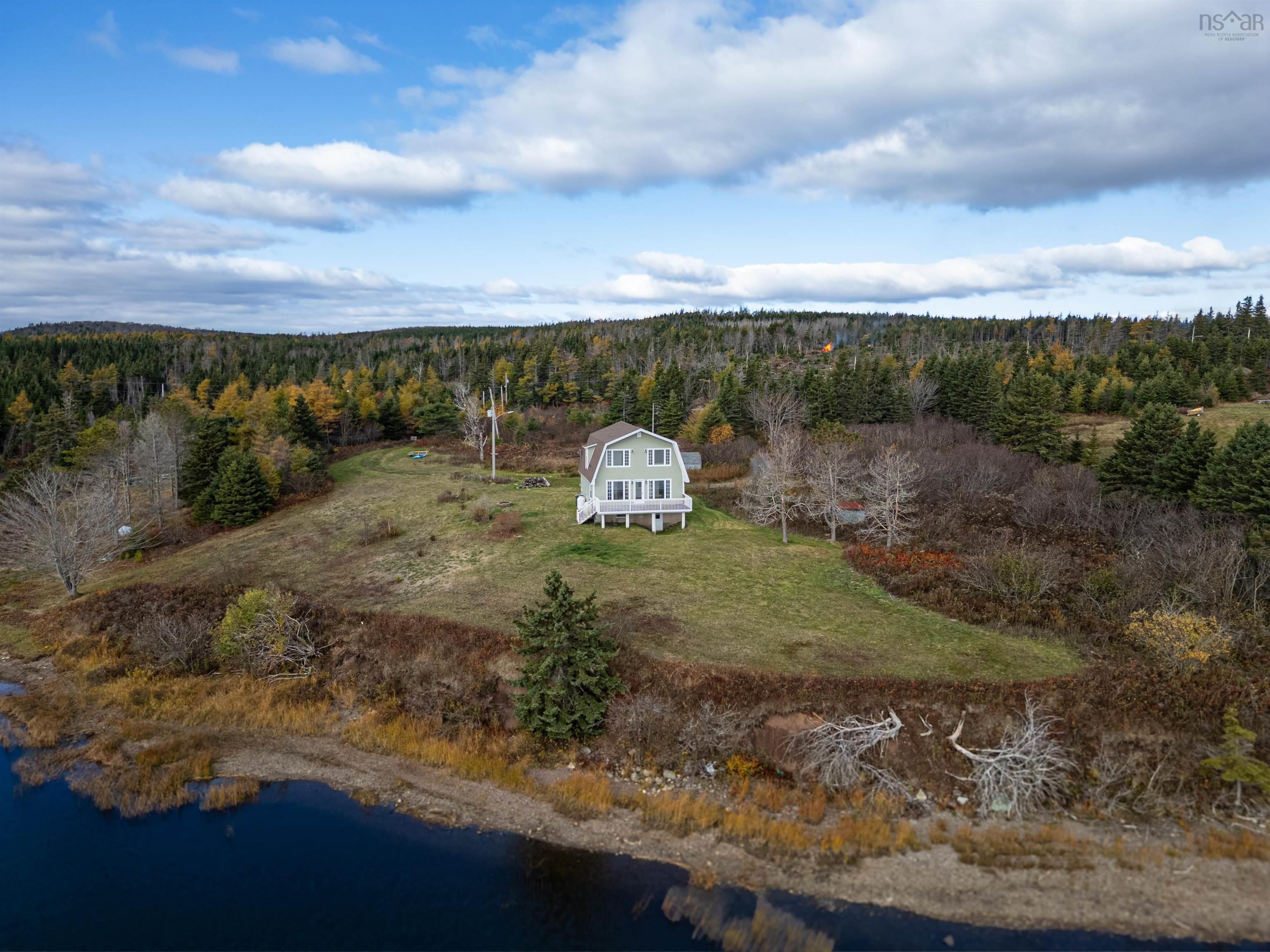 $399,900.00: 7715 Gabarus Highway Highway, Gabarus