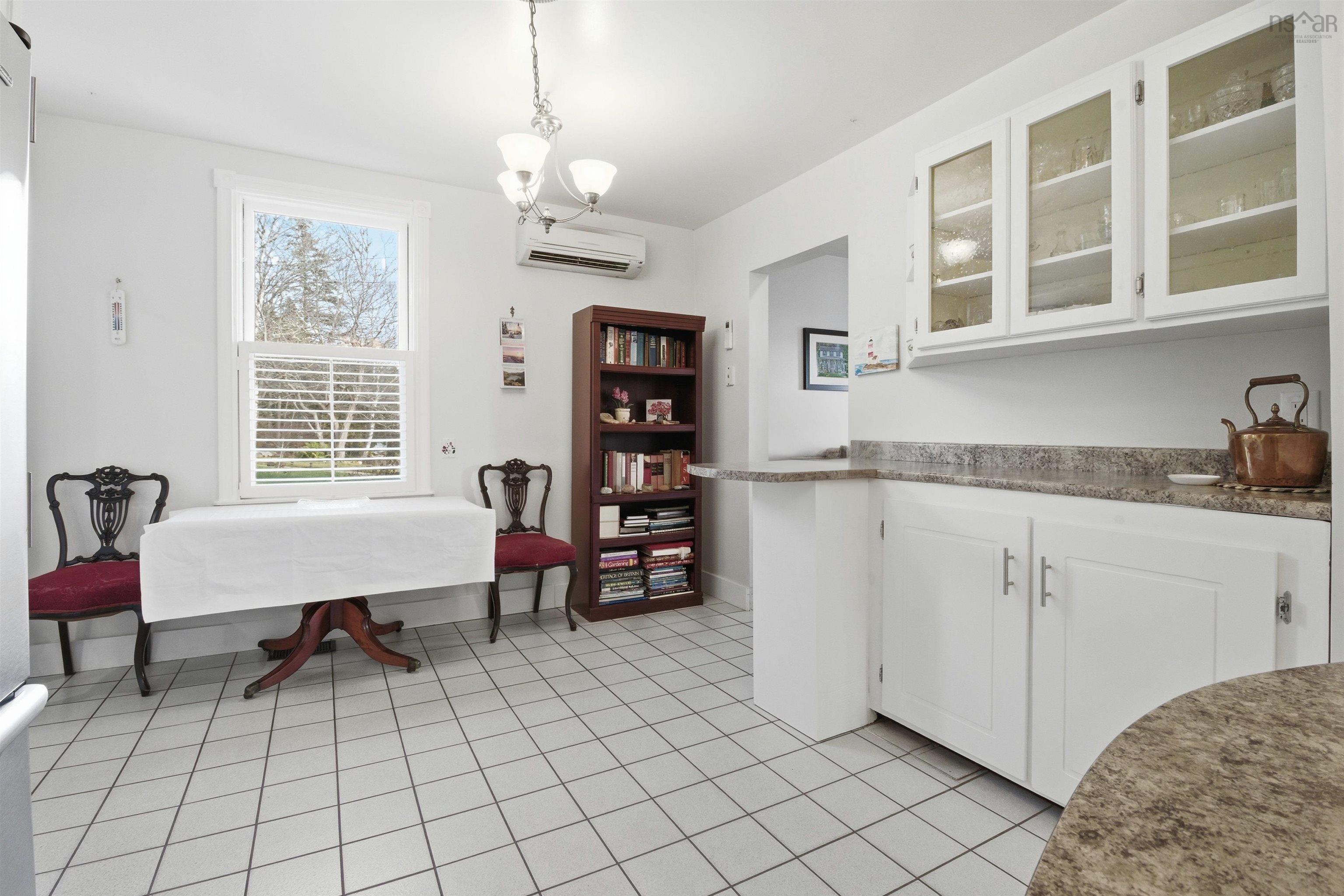 $549,900.00: 8153 St. Margarets Bay Road, Ingramport