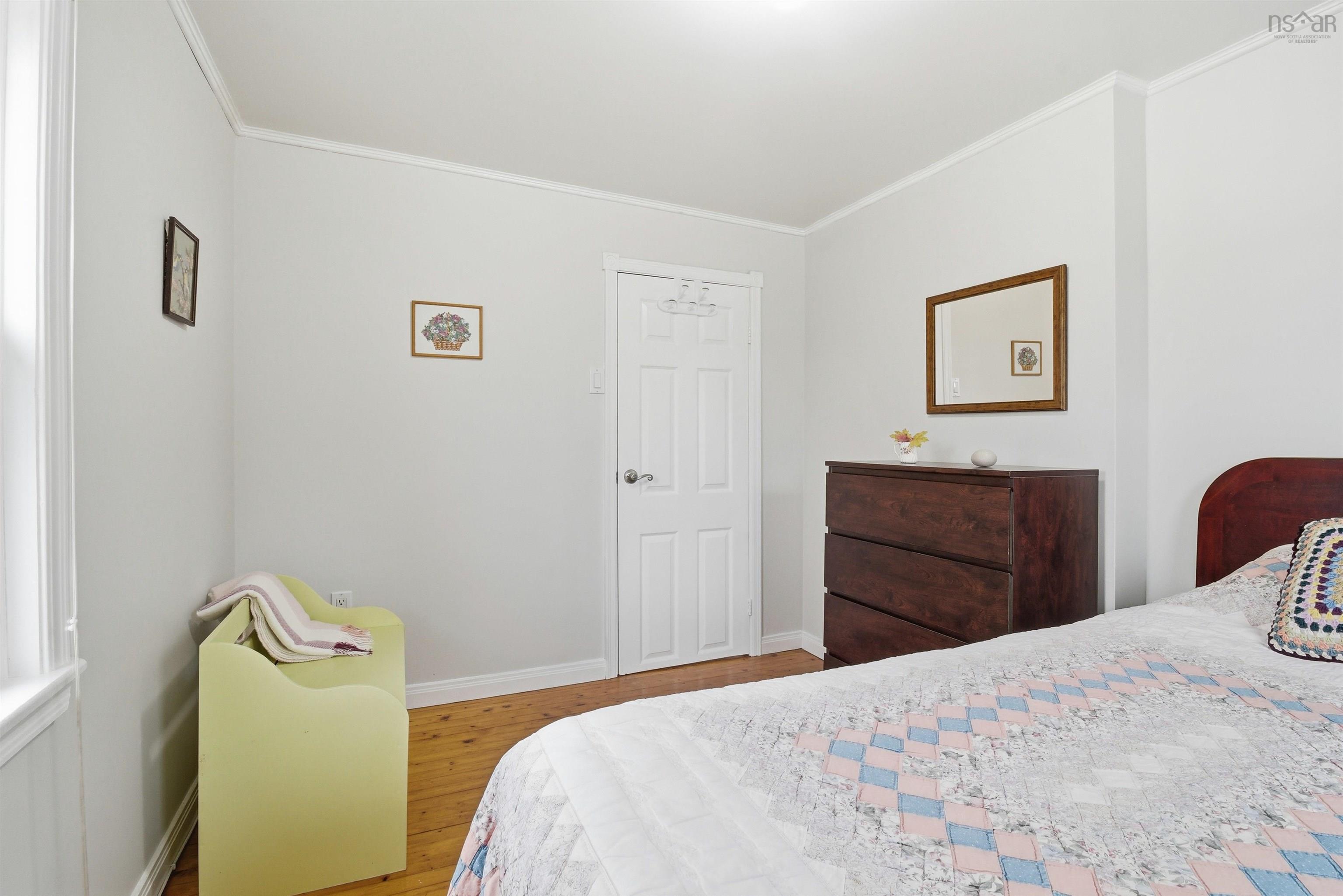 $549,900.00: 8153 St. Margarets Bay Road, Ingramport