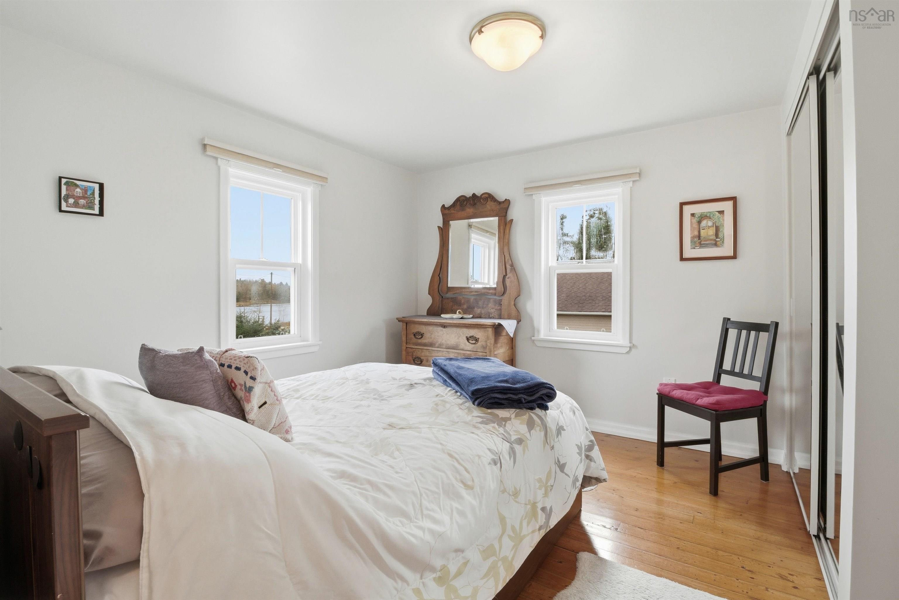 $549,900.00: 8153 St. Margarets Bay Road, Ingramport