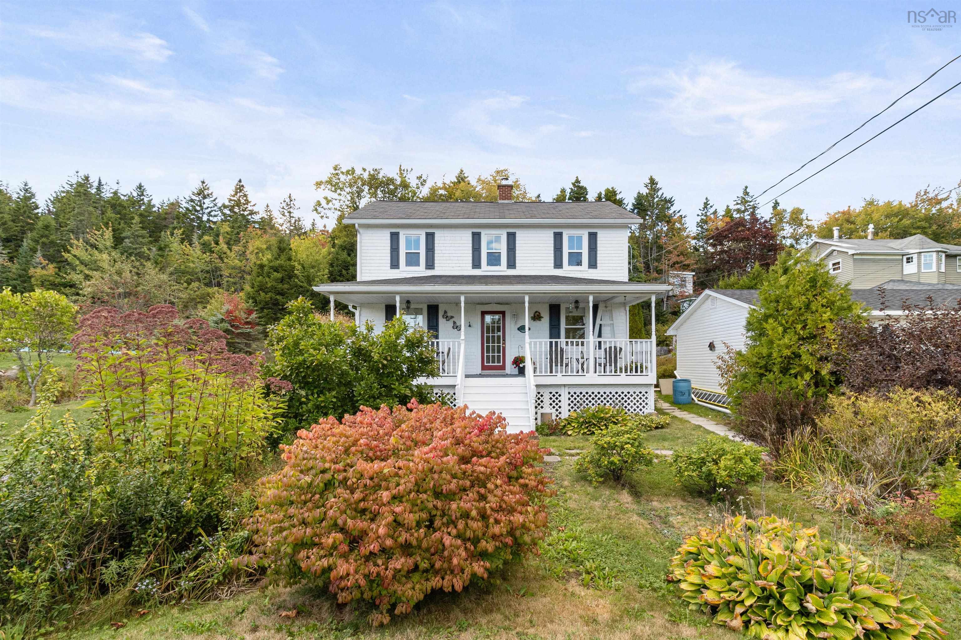 $549,900.00: 8153 St. Margarets Bay Road, Ingramport