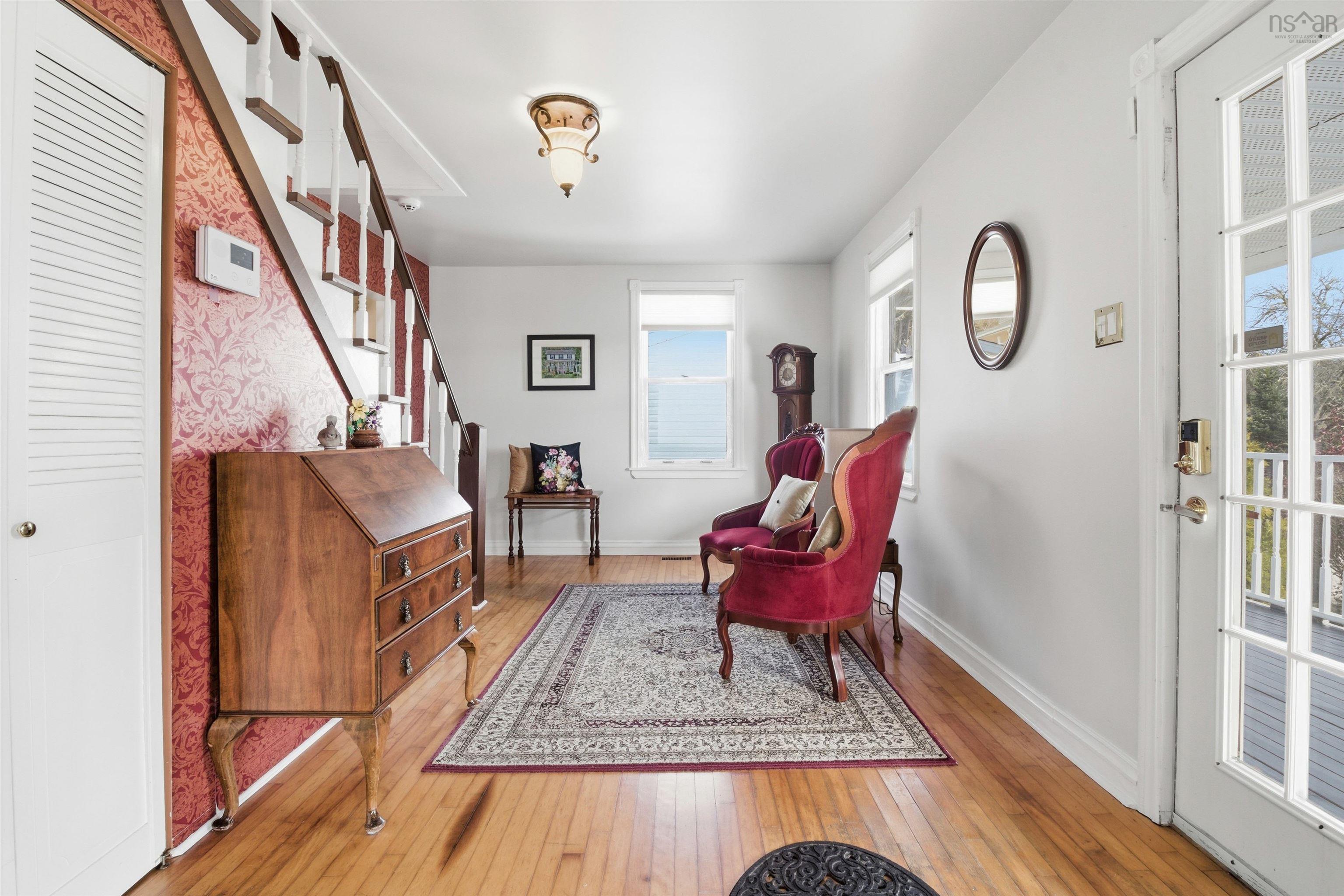 $549,900.00: 8153 St. Margarets Bay Road, Ingramport