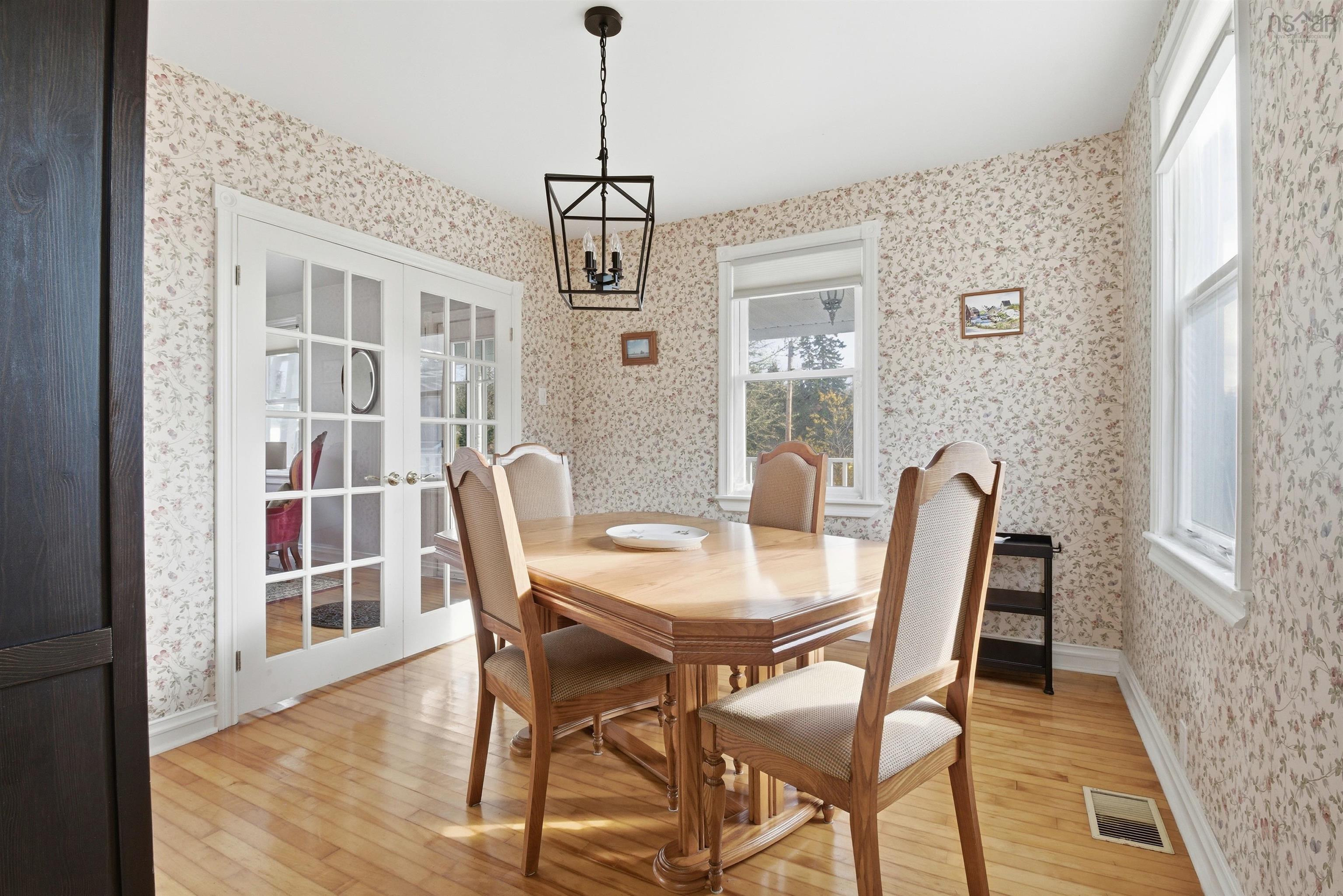 $549,900.00: 8153 St. Margarets Bay Road, Ingramport