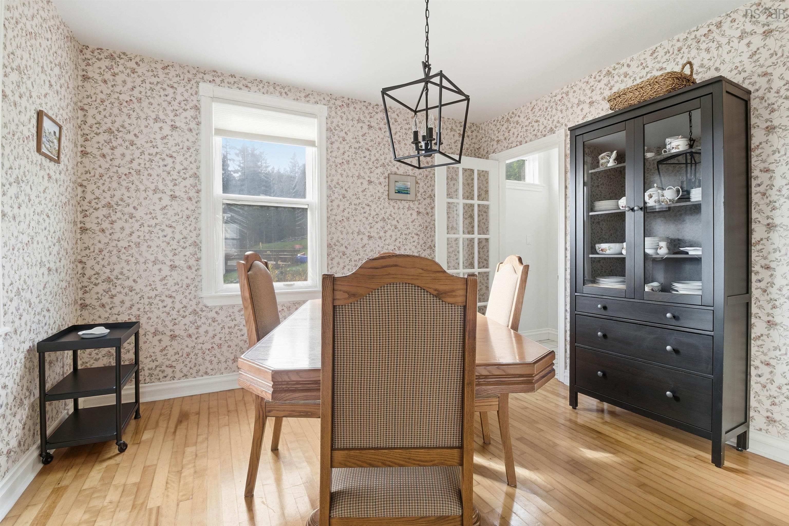 $549,900.00: 8153 St. Margarets Bay Road, Ingramport