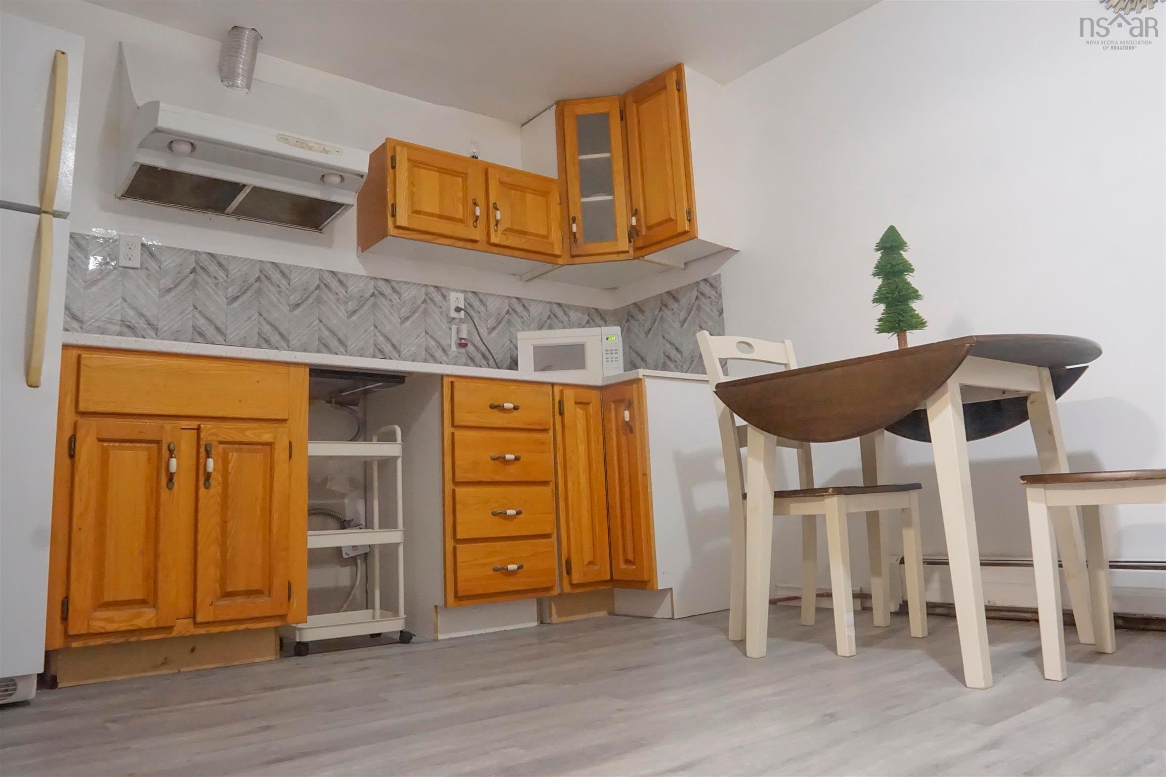 $369,900.00: 32 Common Street, Sydney