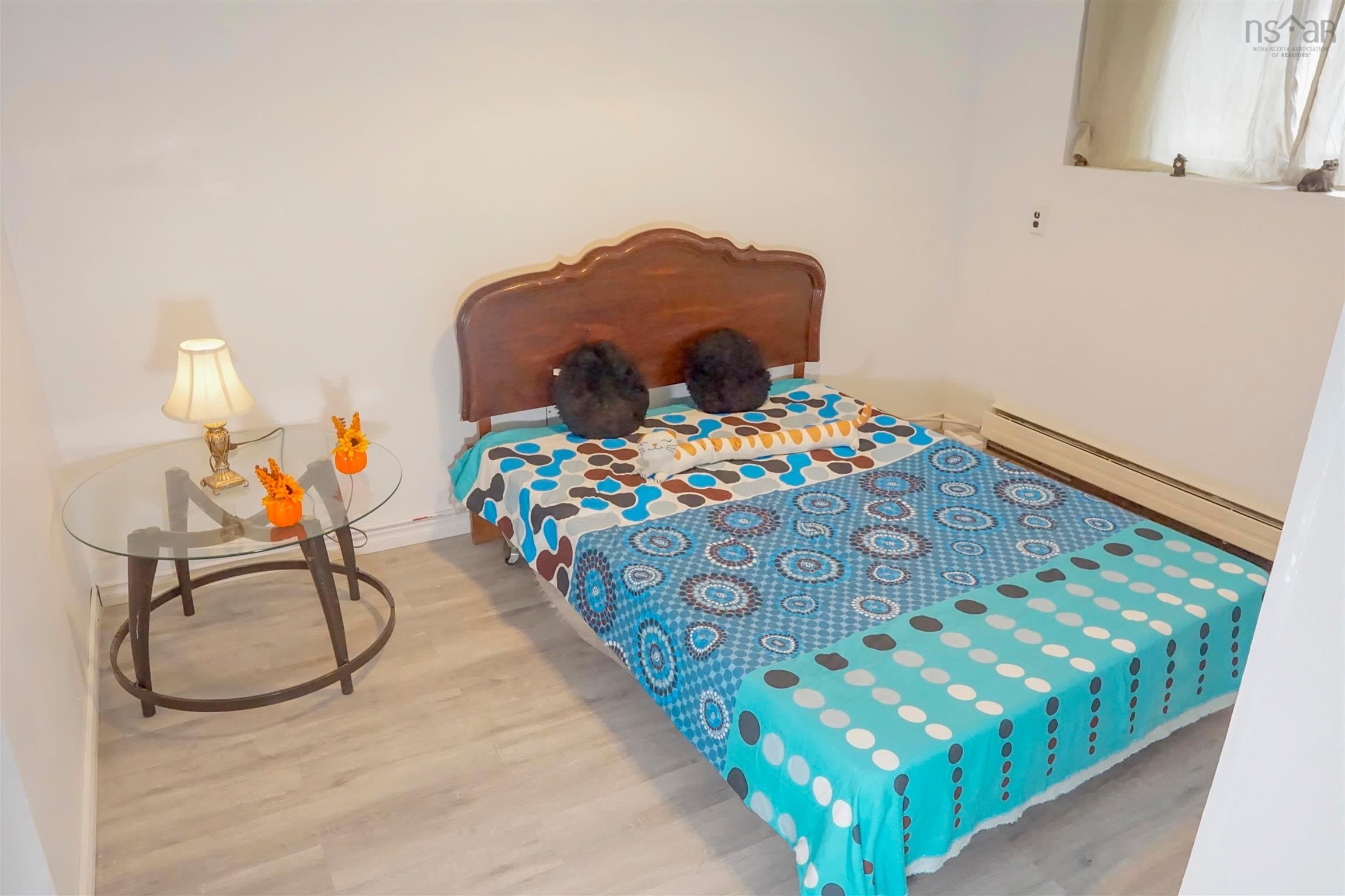 $369,900.00: 32 Common Street, Sydney