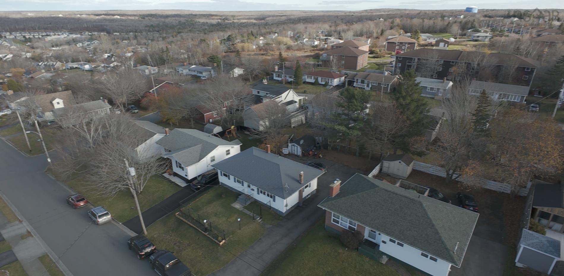 $369,900.00: 32 Common Street, Sydney