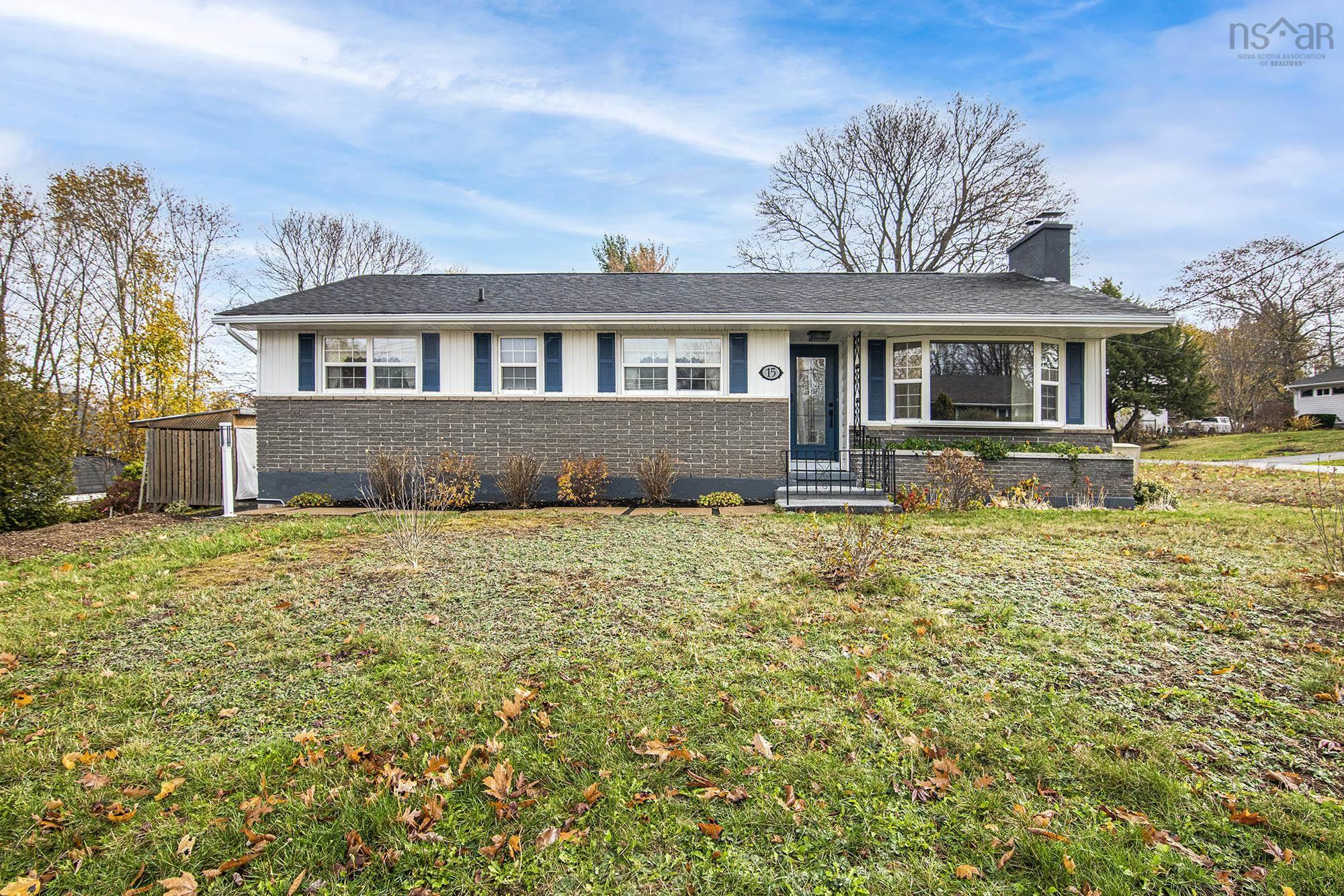 15 Foster Street, Kentville, NS (MLS® 202528483)
