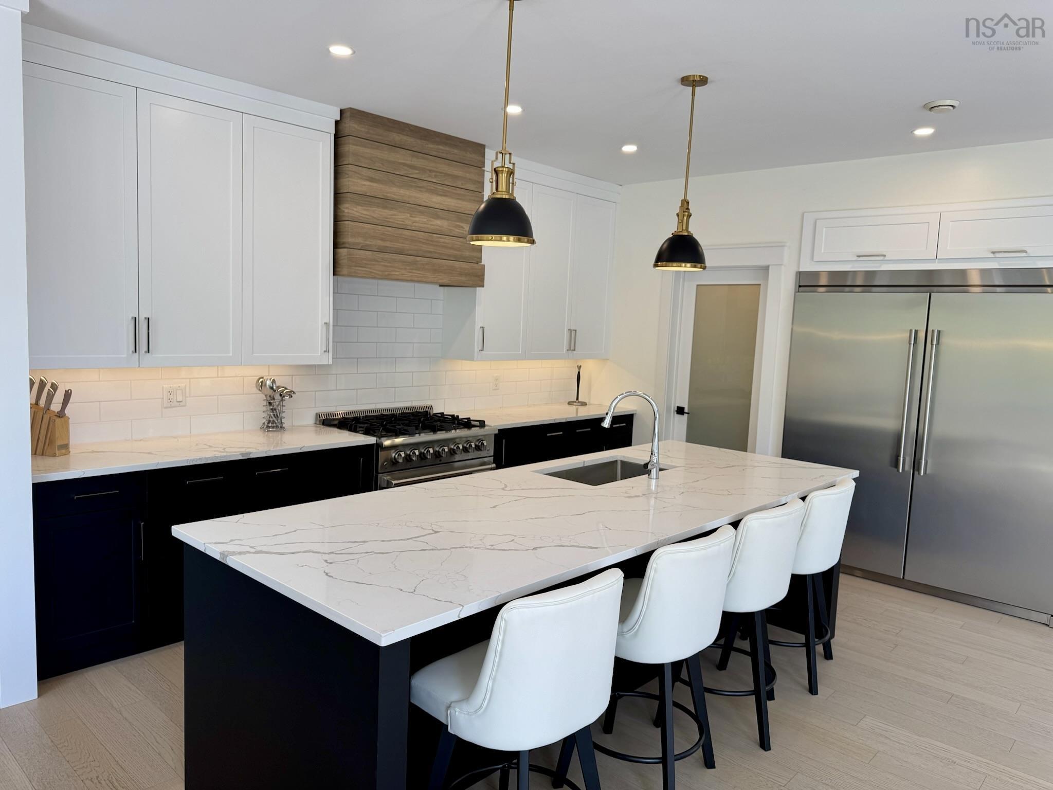 $1,469,900.00: 49 Crownridge Drive, West Bedford