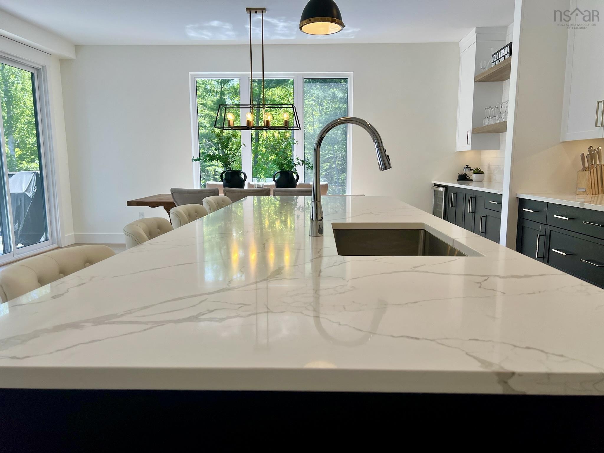 $1,469,900.00: 49 Crownridge Drive, West Bedford