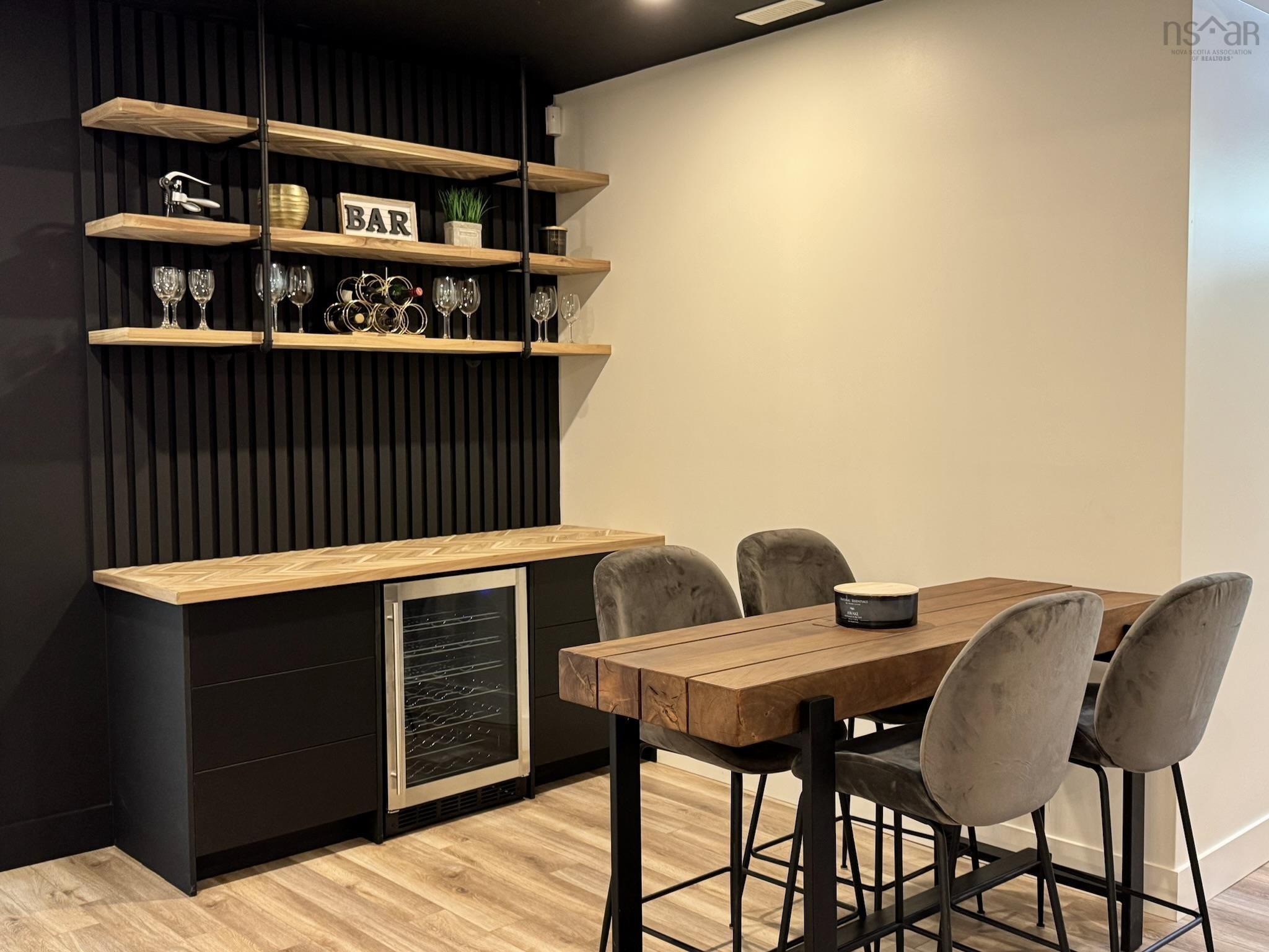 $1,469,900.00: 49 Crownridge Drive, West Bedford