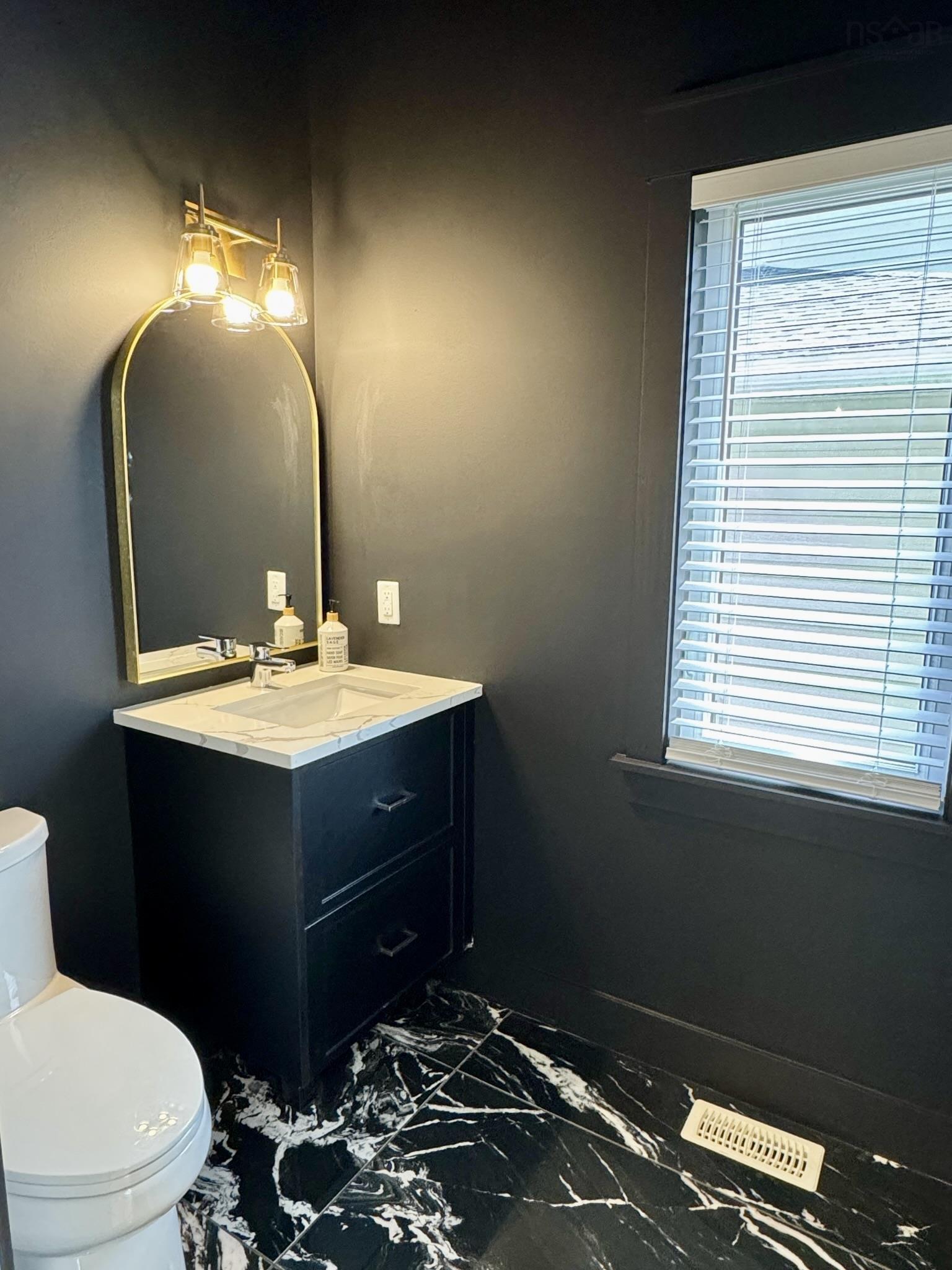 $1,469,900.00: 49 Crownridge Drive, West Bedford