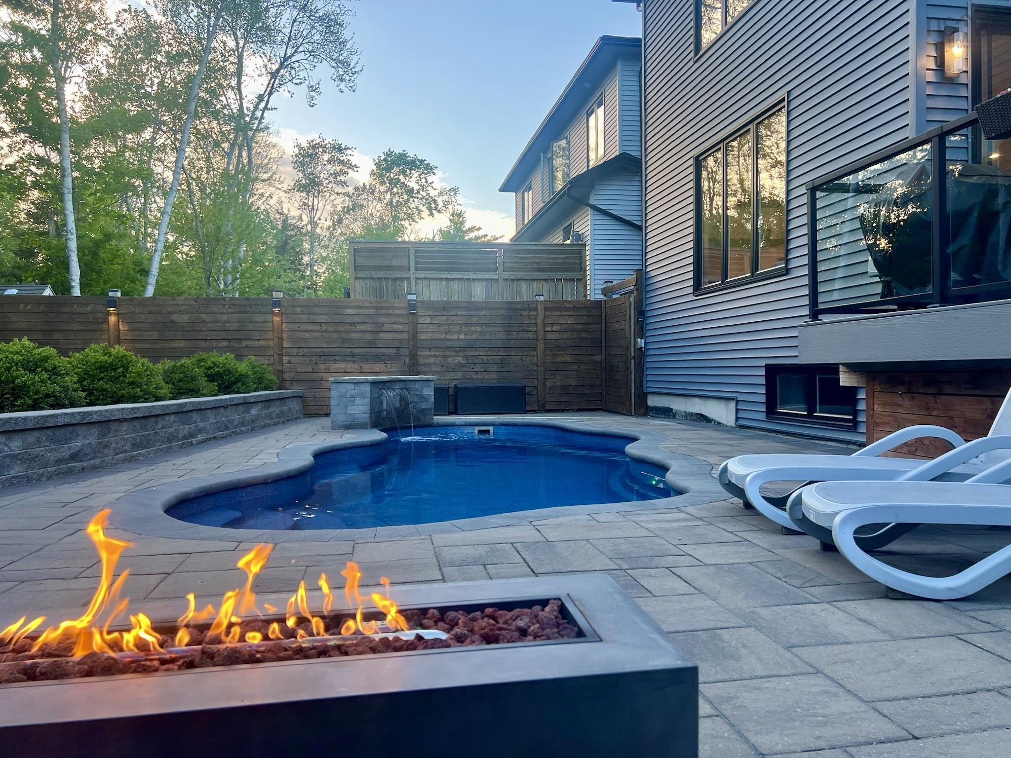 $1,469,900.00: 49 Crownridge Drive, West Bedford