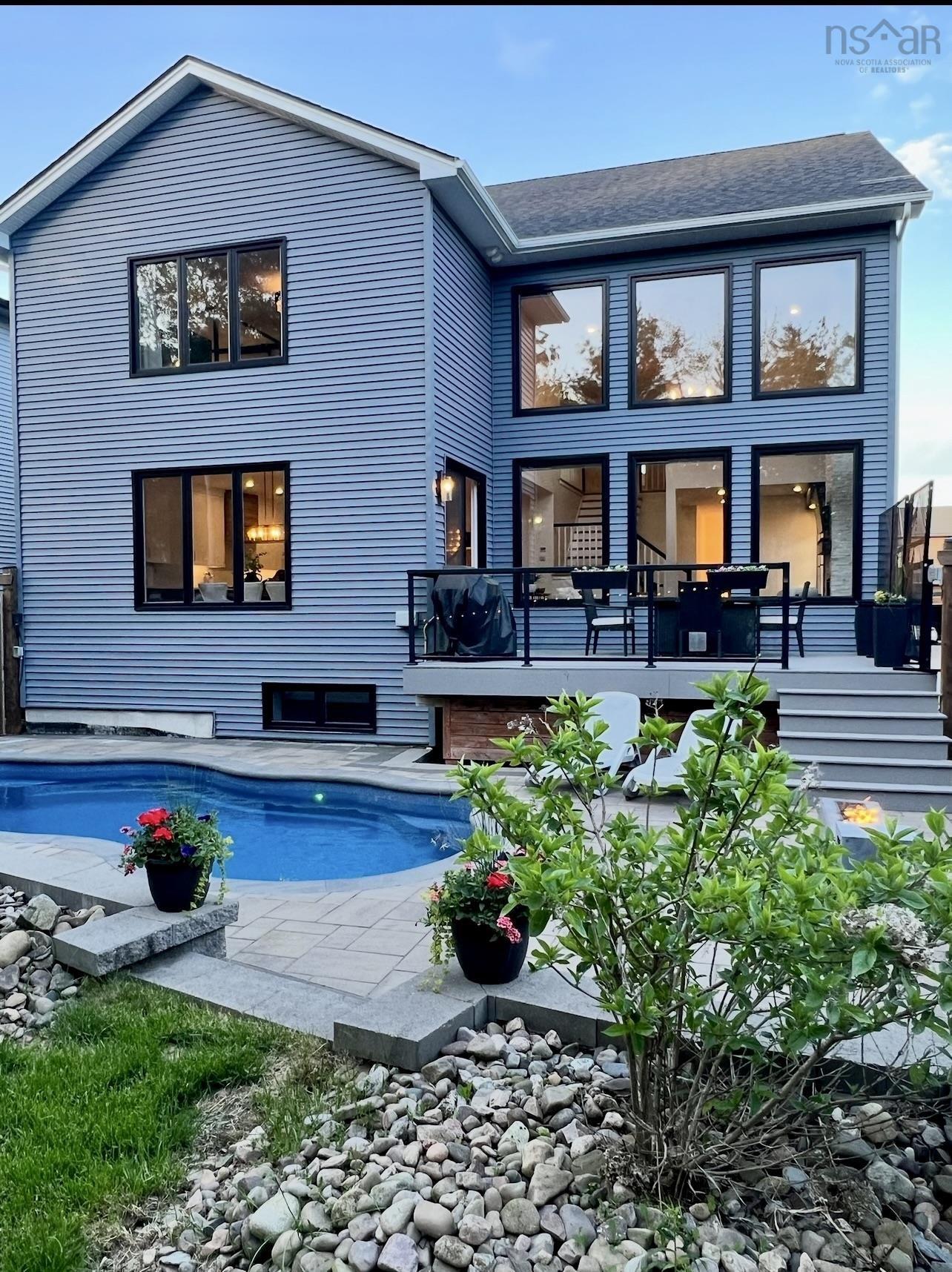 $1,469,900.00: 49 Crownridge Drive, West Bedford