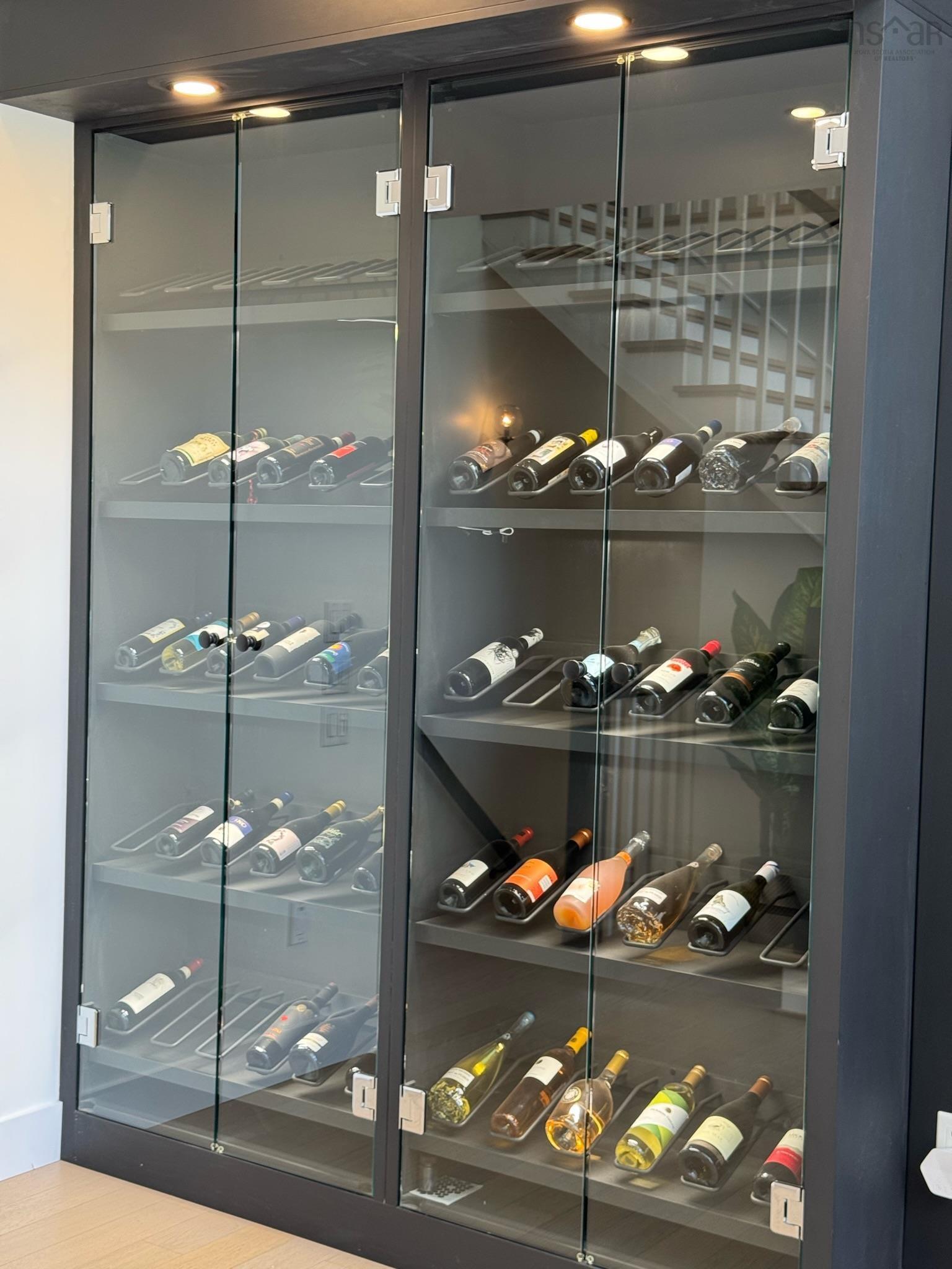 $1,469,900.00: 49 Crownridge Drive, West Bedford