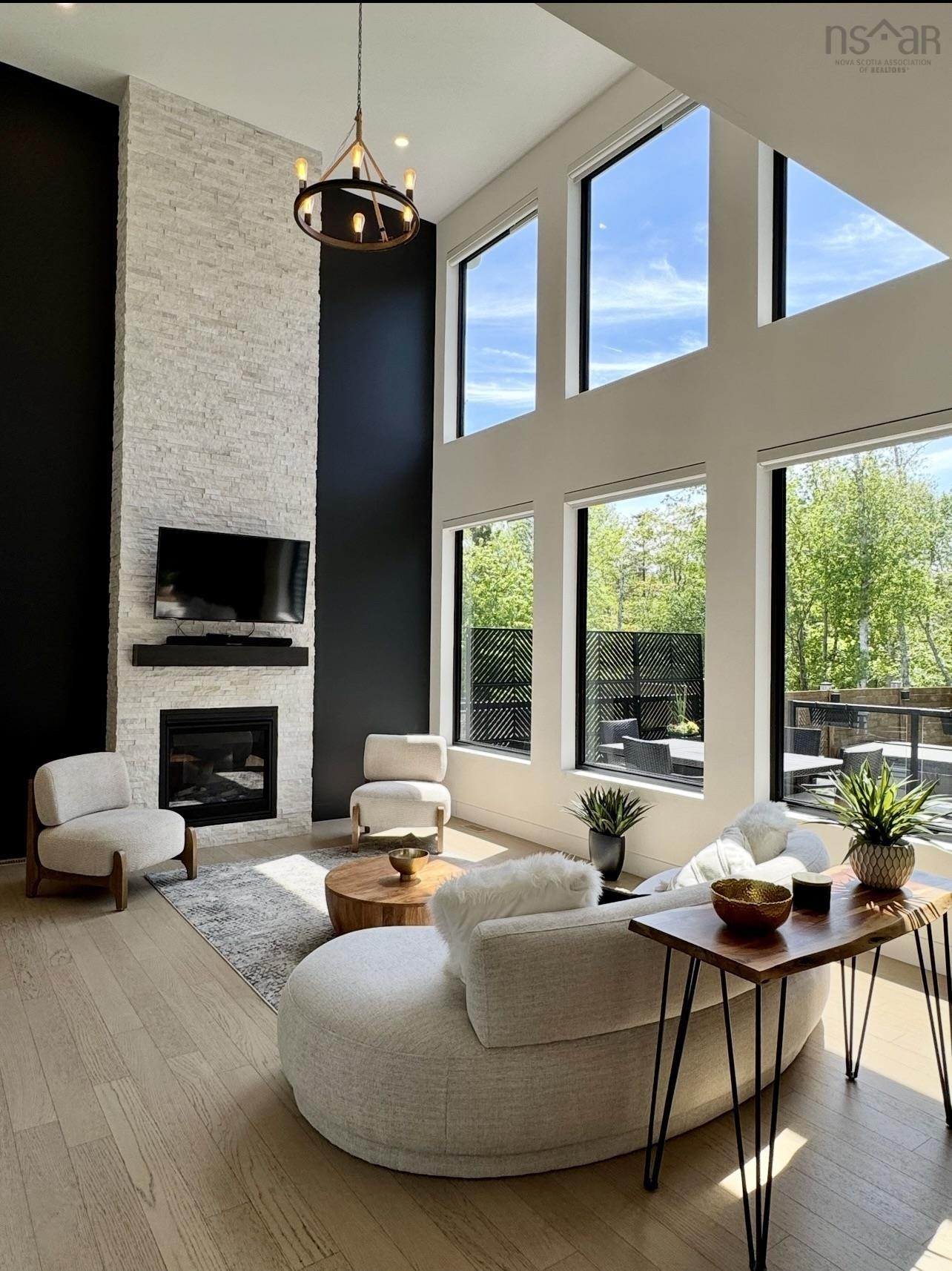 $1,469,900.00: 49 Crownridge Drive, West Bedford