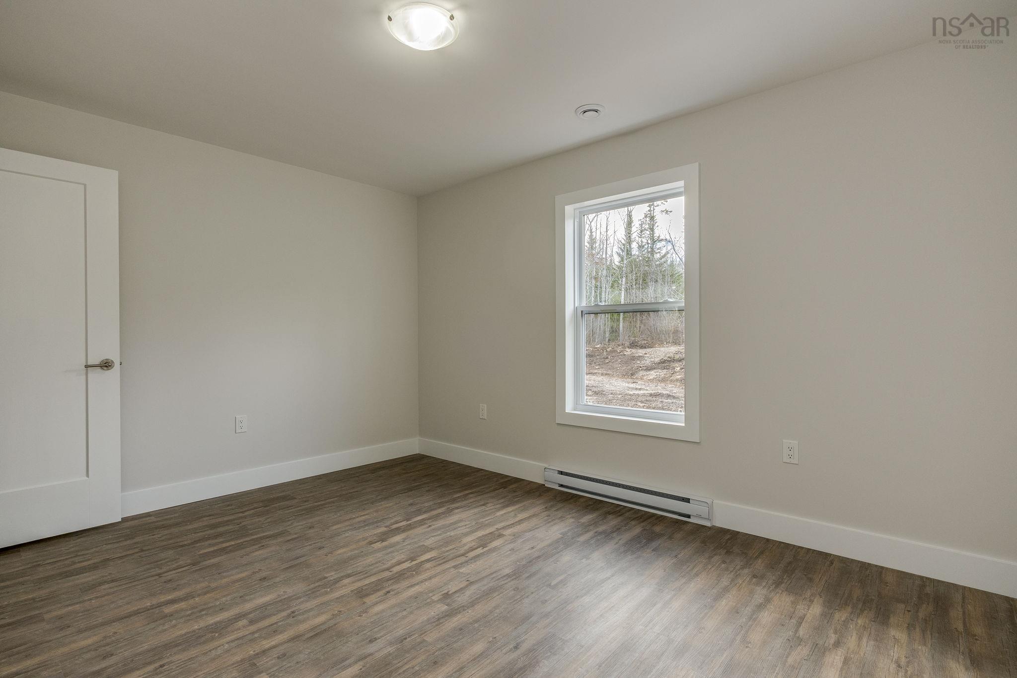 $524,900.00: 422 East Torbrook Road, South Tremont