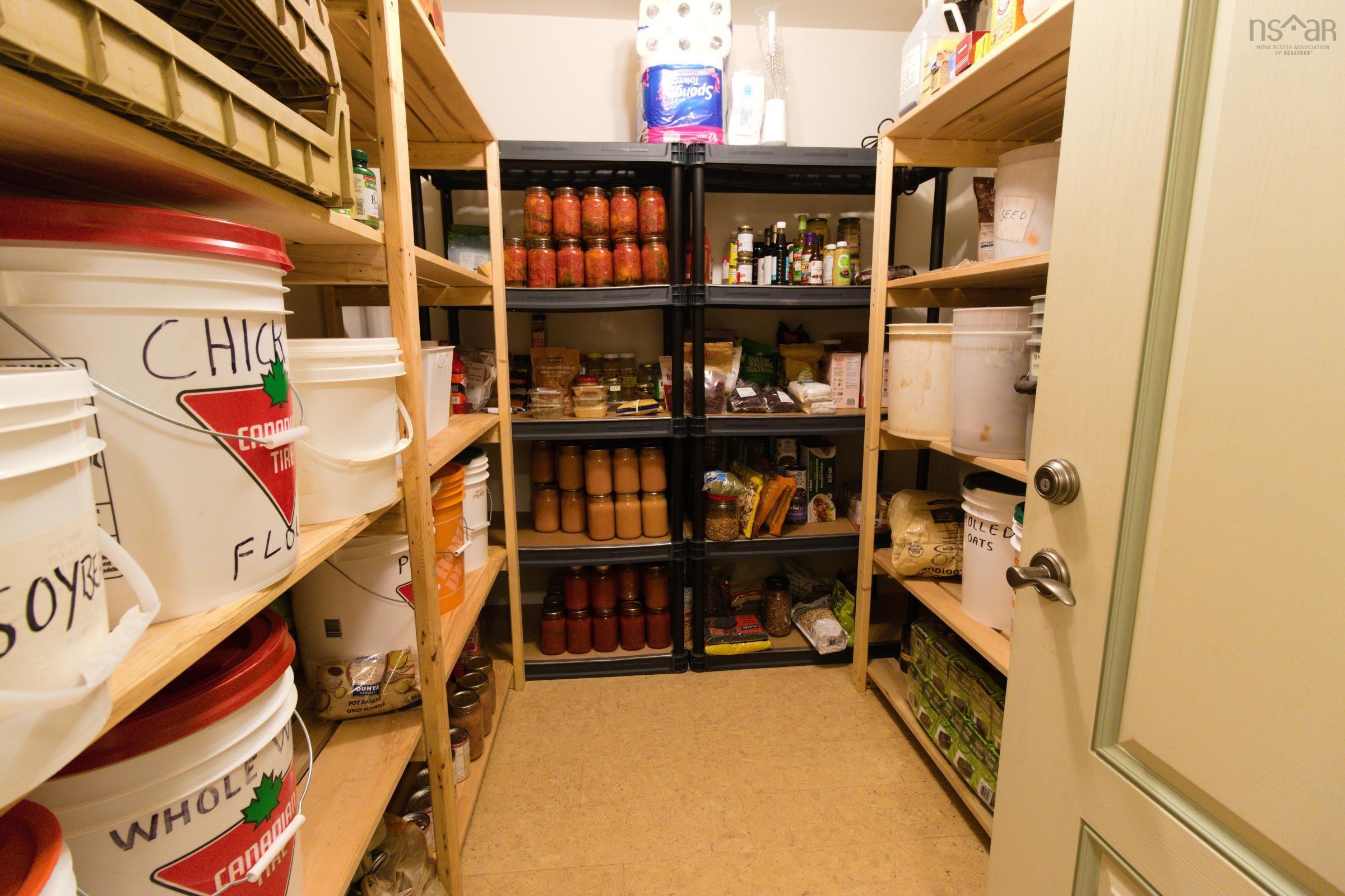 $799,000.00: 516 Burgess Mountain Road, Woodville