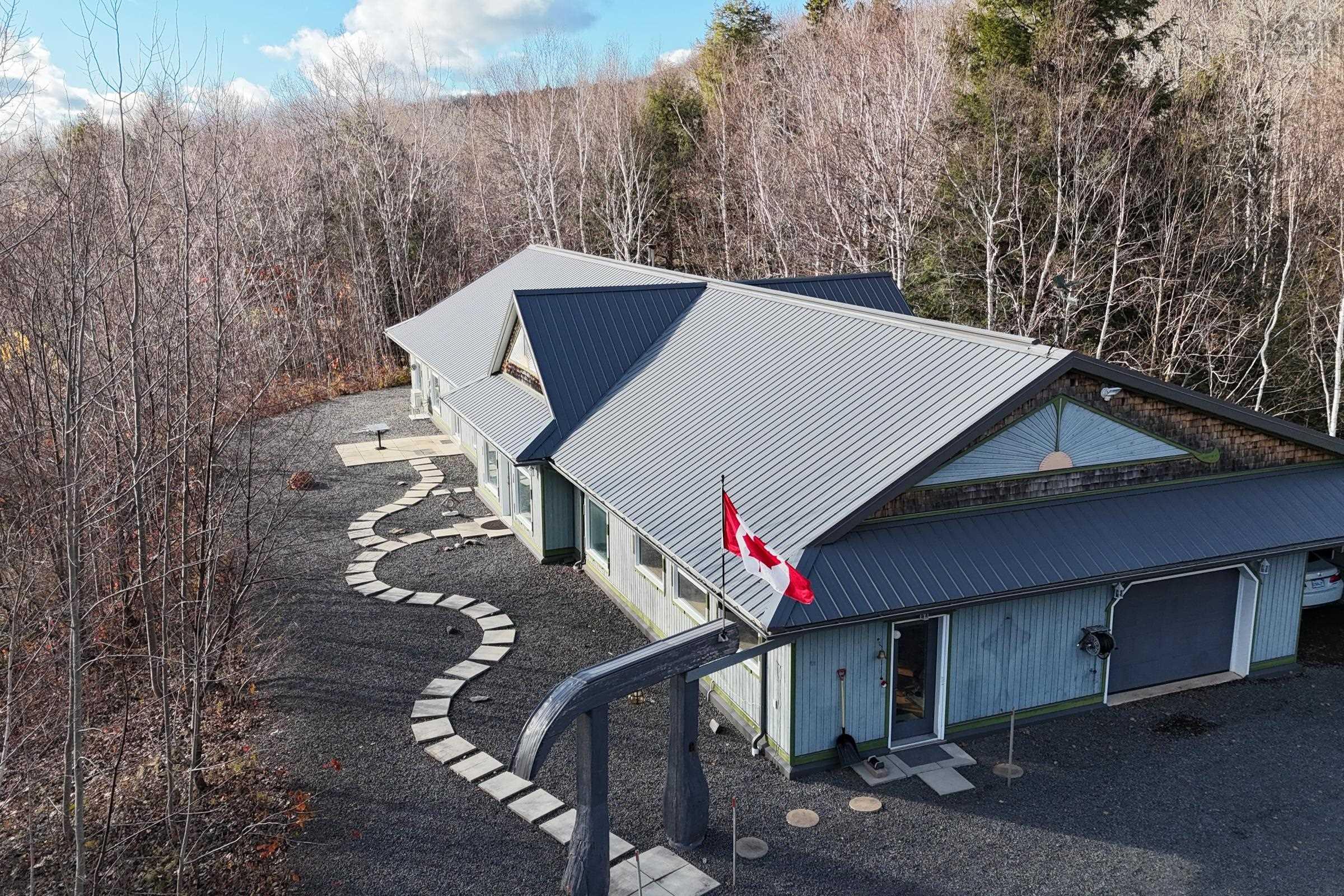 $799,000.00: 516 Burgess Mountain Road, Woodville