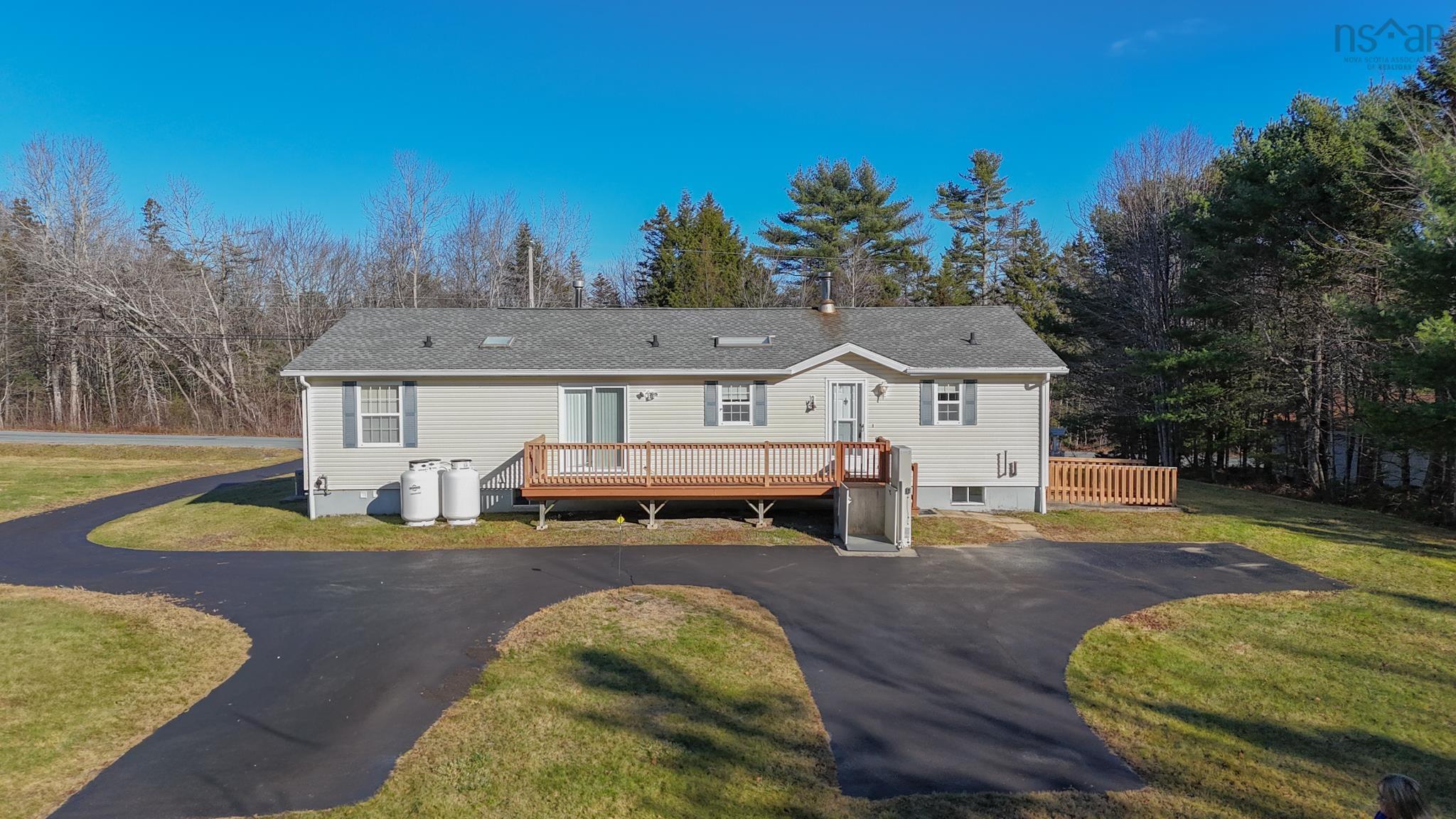 $399,900.00: 627 Borgalds Point Road, Chester Basin