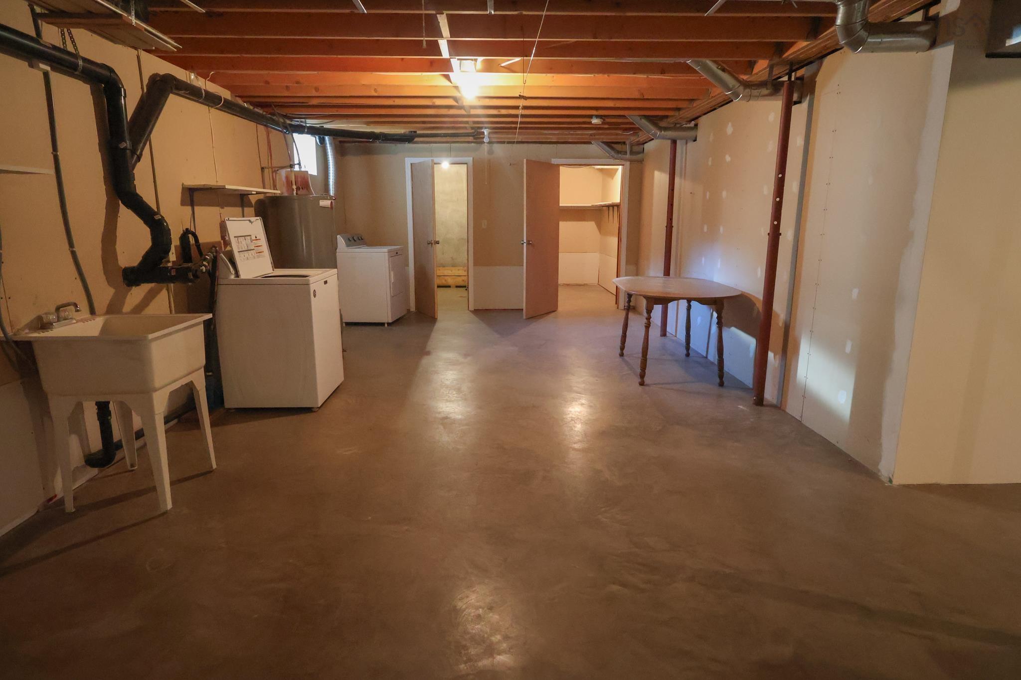 $399,900.00: 627 Borgalds Point Road, Chester Basin