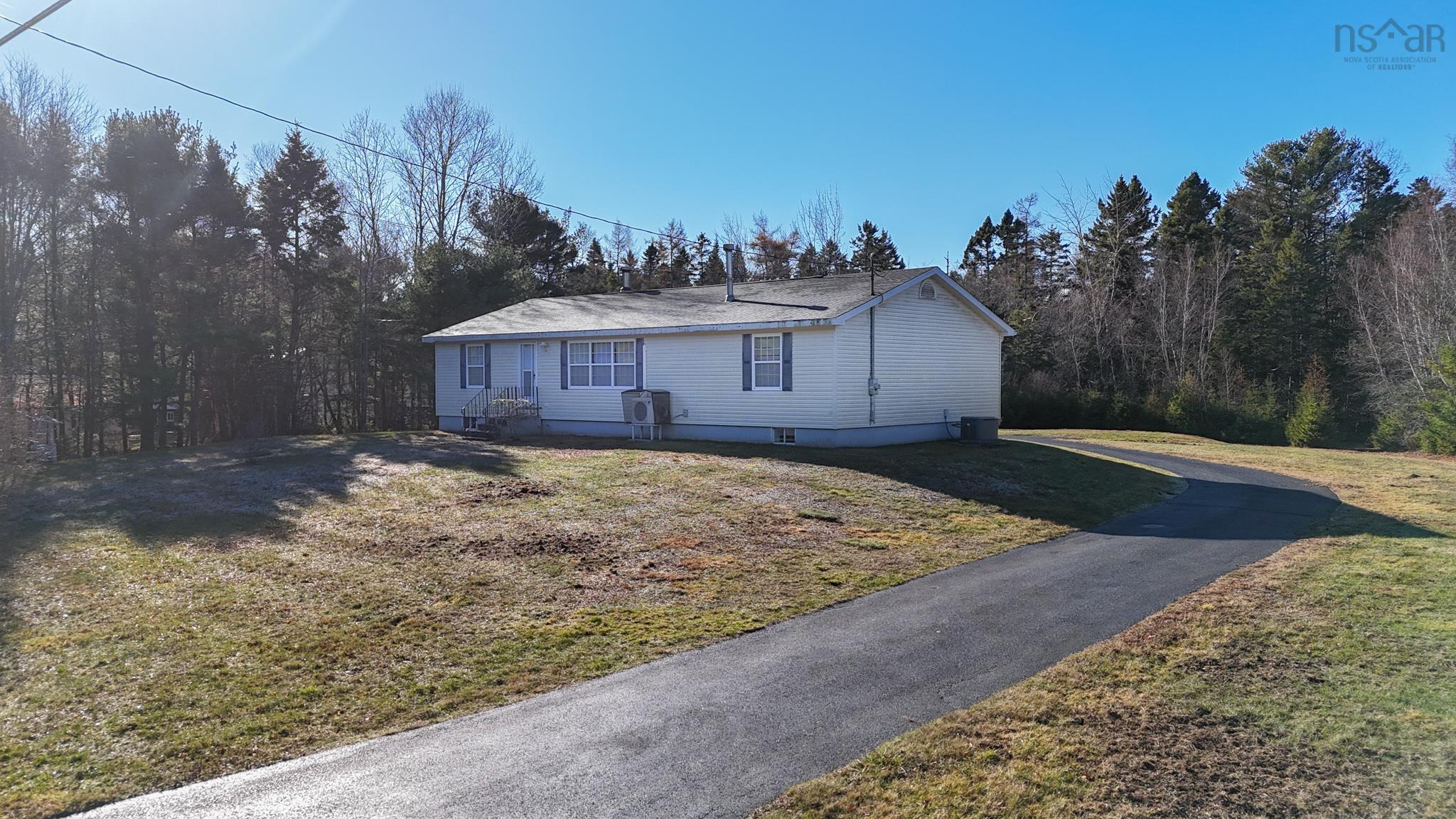 $399,900.00: 627 Borgalds Point Road, Chester Basin