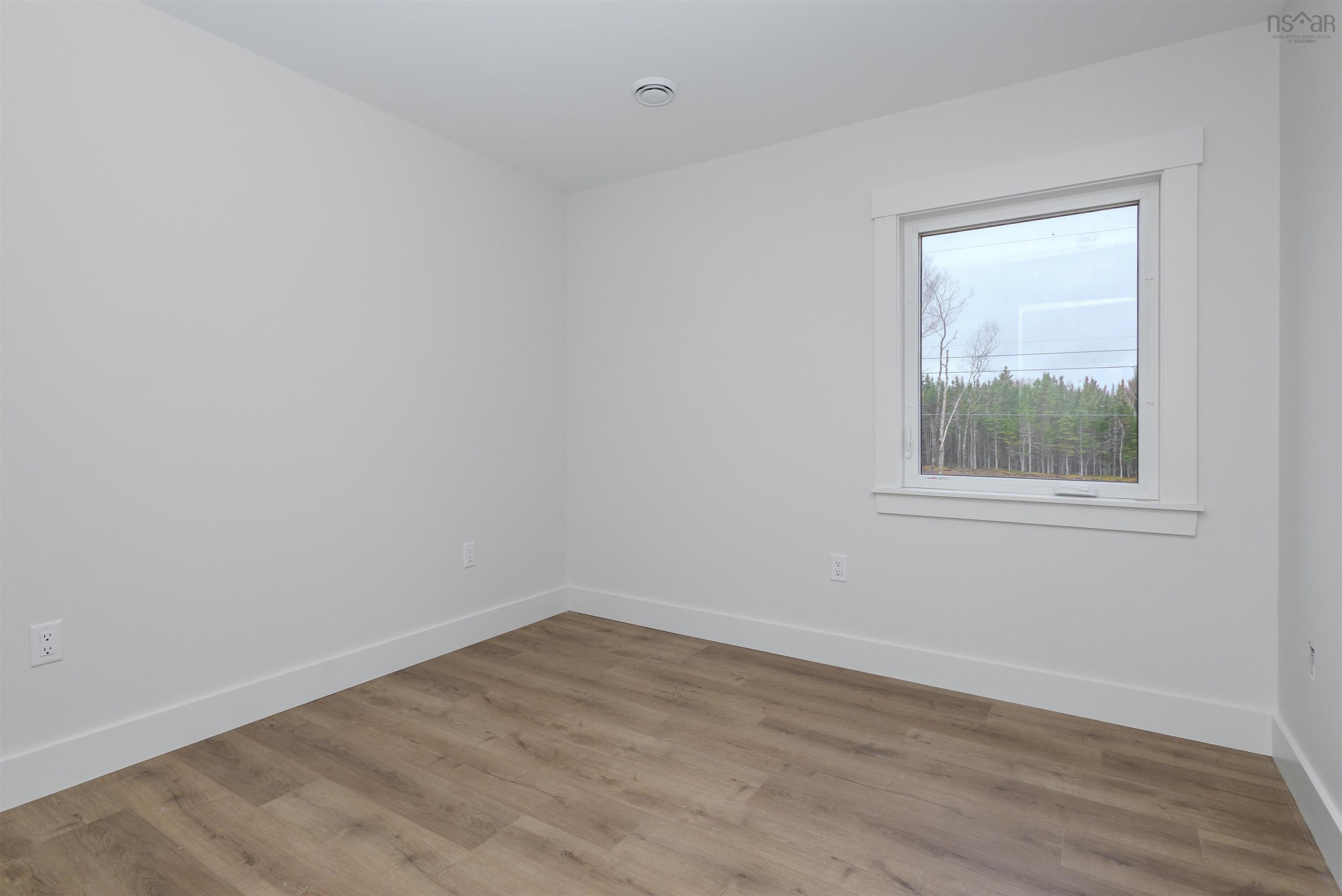 $679,999.00: 43 Emerson Drive, Howie Centre