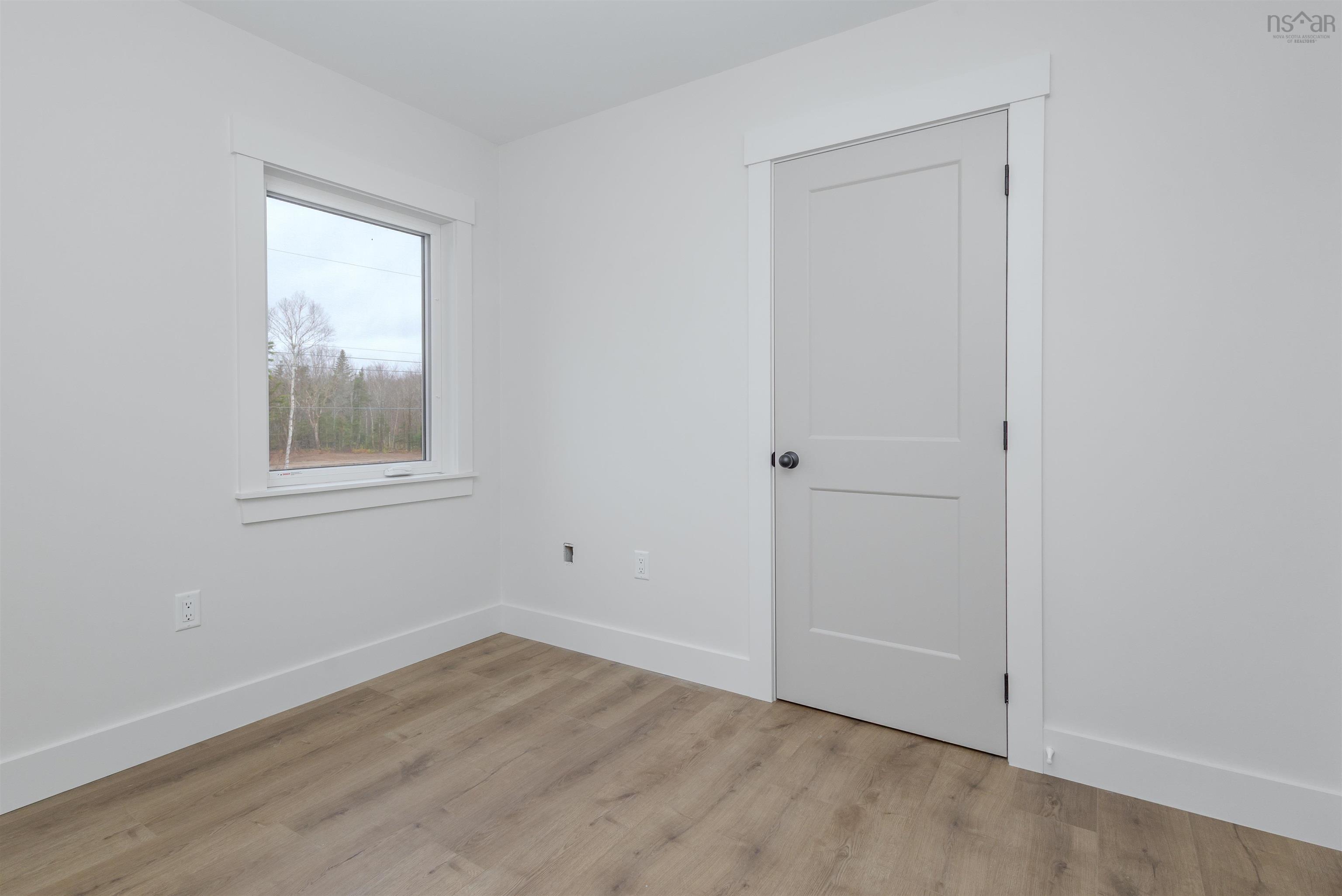 $679,999.00: 43 Emerson Drive, Howie Centre