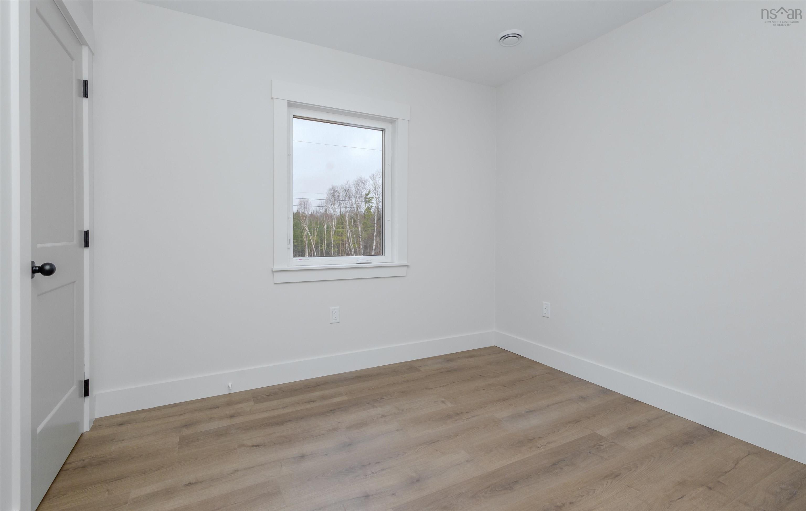 $679,999.00: 43 Emerson Drive, Howie Centre