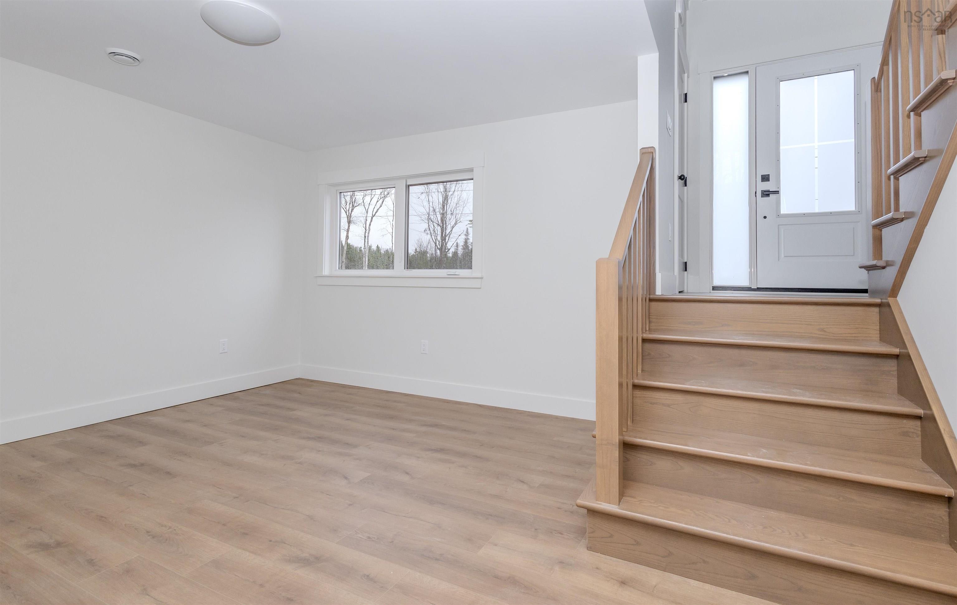 $679,999.00: 43 Emerson Drive, Howie Centre