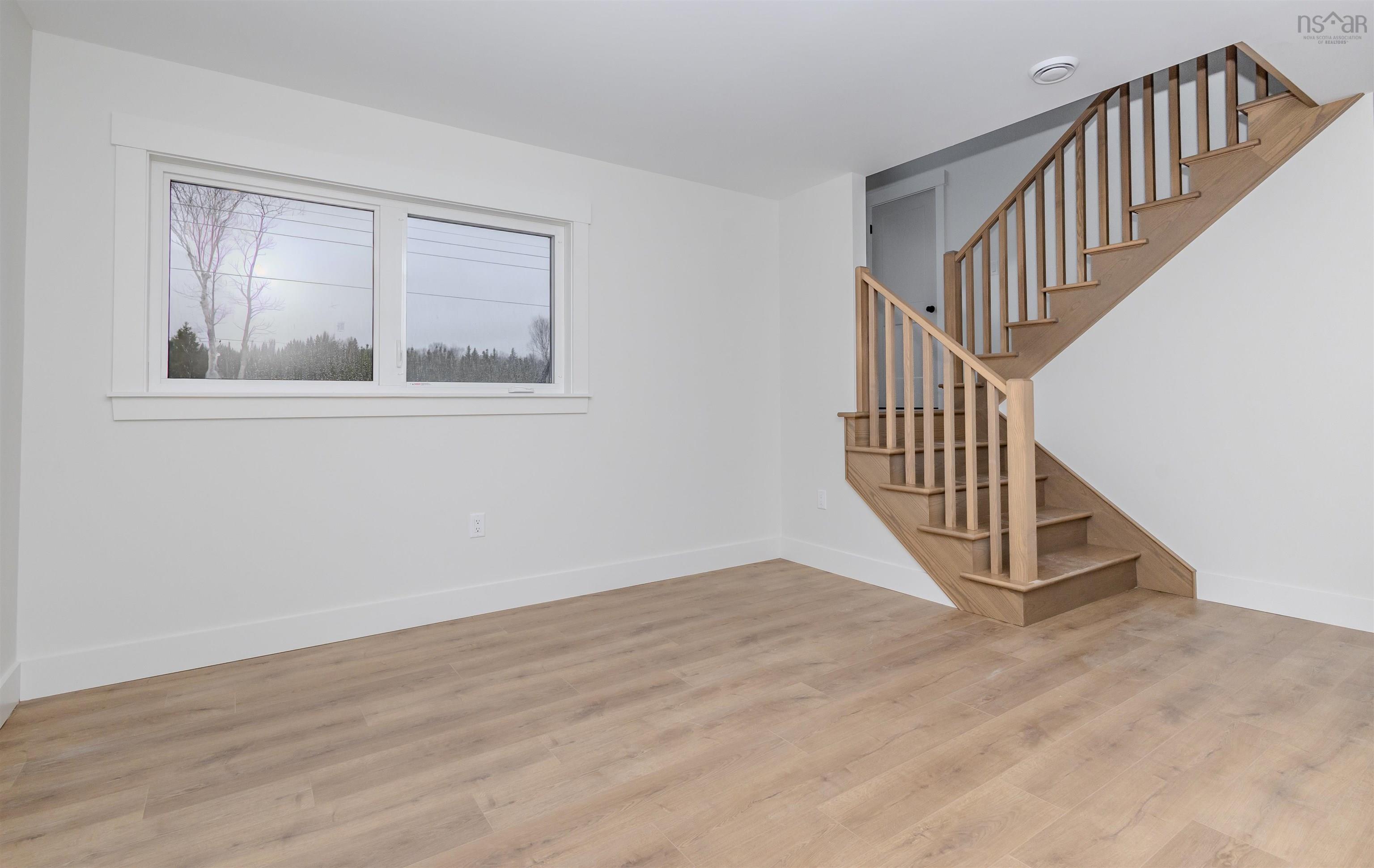 $679,999.00: 43 Emerson Drive, Howie Centre