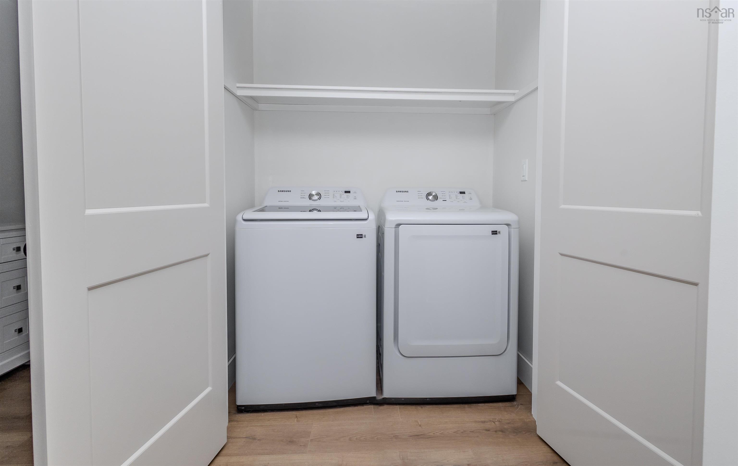 $679,999.00: 43 Emerson Drive, Howie Centre