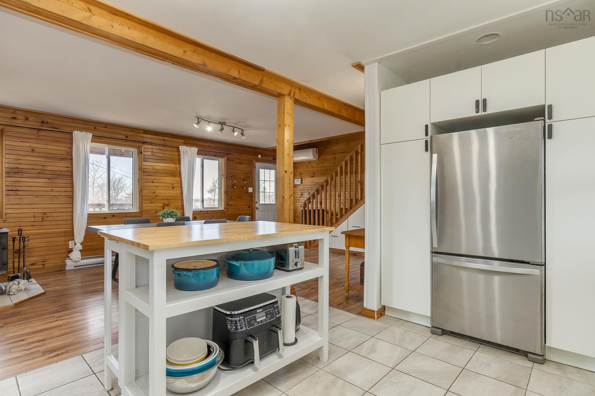 $579,000.00: 2741 Ostrea Lake Road, Musquodoboit Harbour