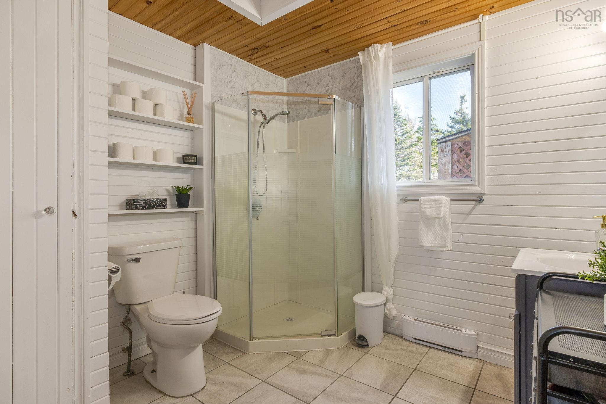 $579,000.00: 2741 Ostrea Lake Road, Musquodoboit Harbour