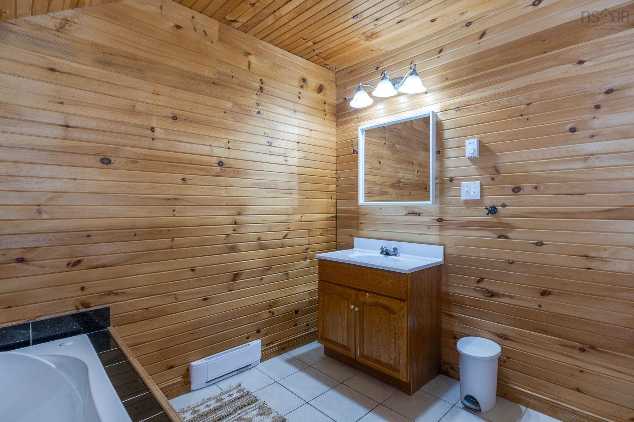 $579,000.00: 2741 Ostrea Lake Road, Musquodoboit Harbour