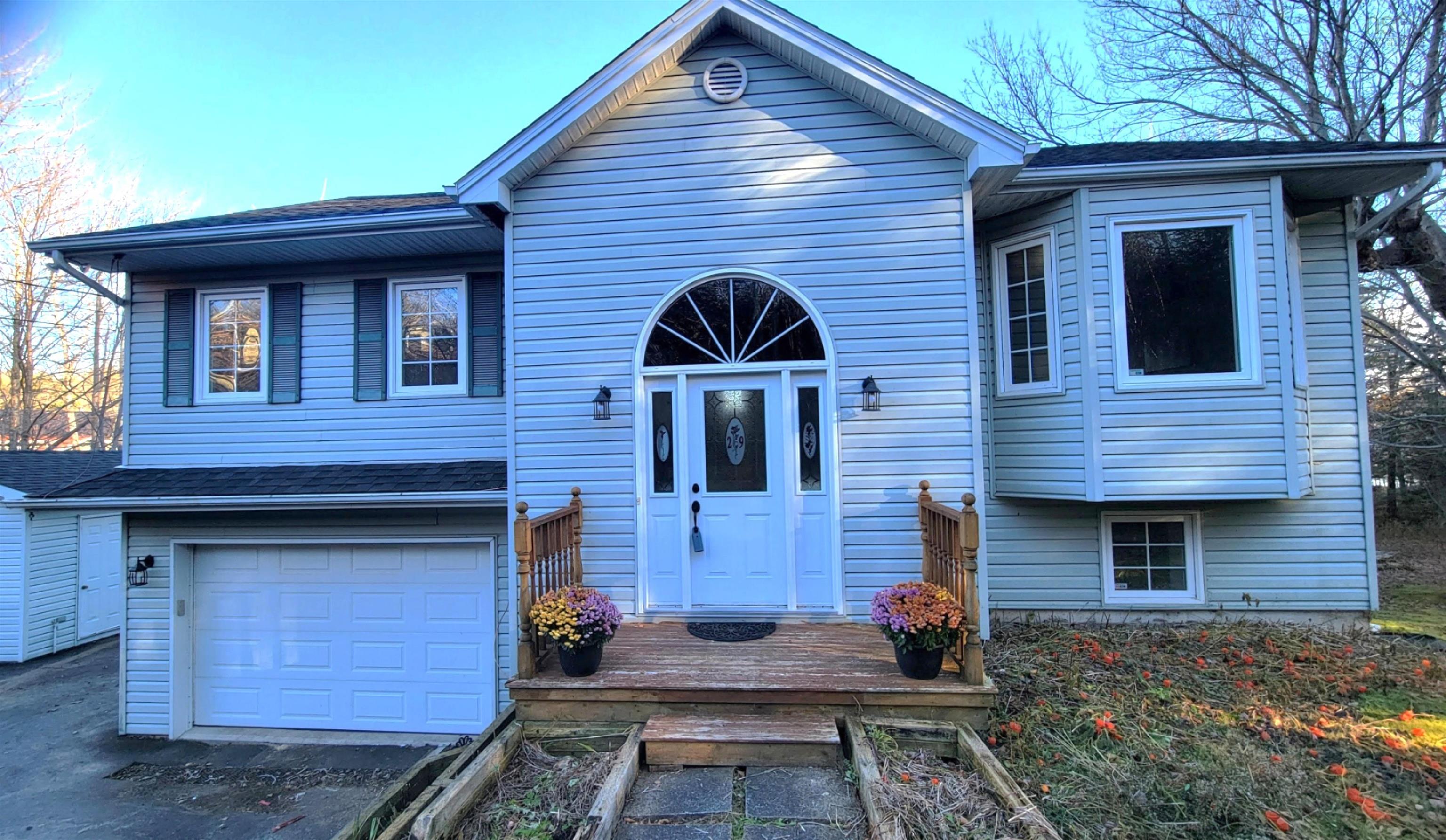 $599,900.00: 29 Major Court, Upper Sackville