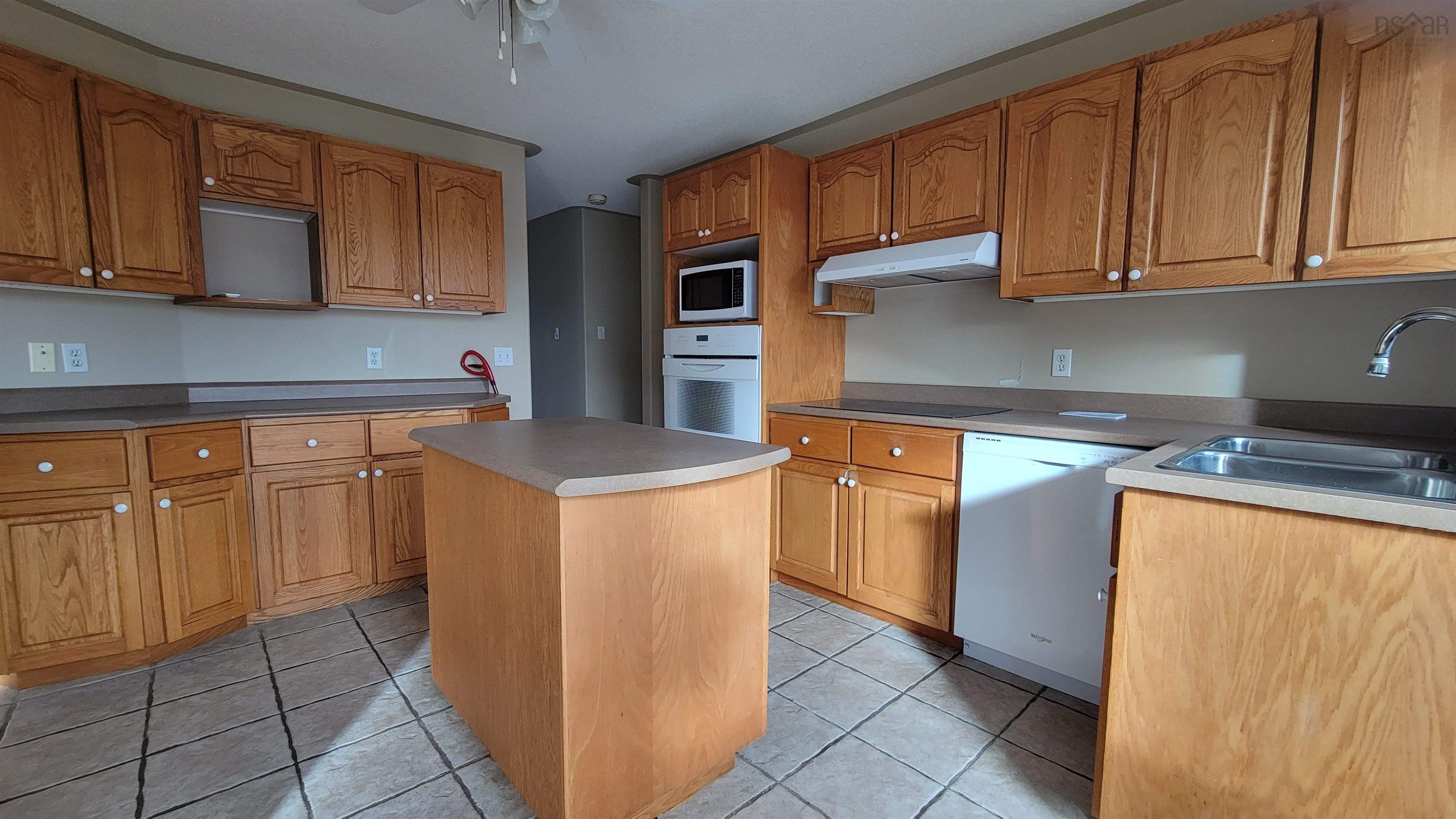 $599,900.00: 29 Major Court, Upper Sackville