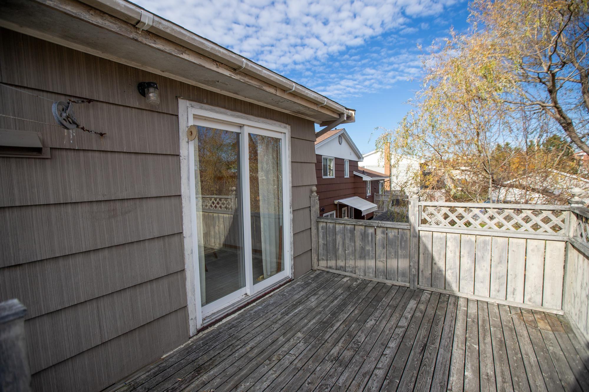 $438,000.00: 15 Hollyoake Lane, Cole Harbour