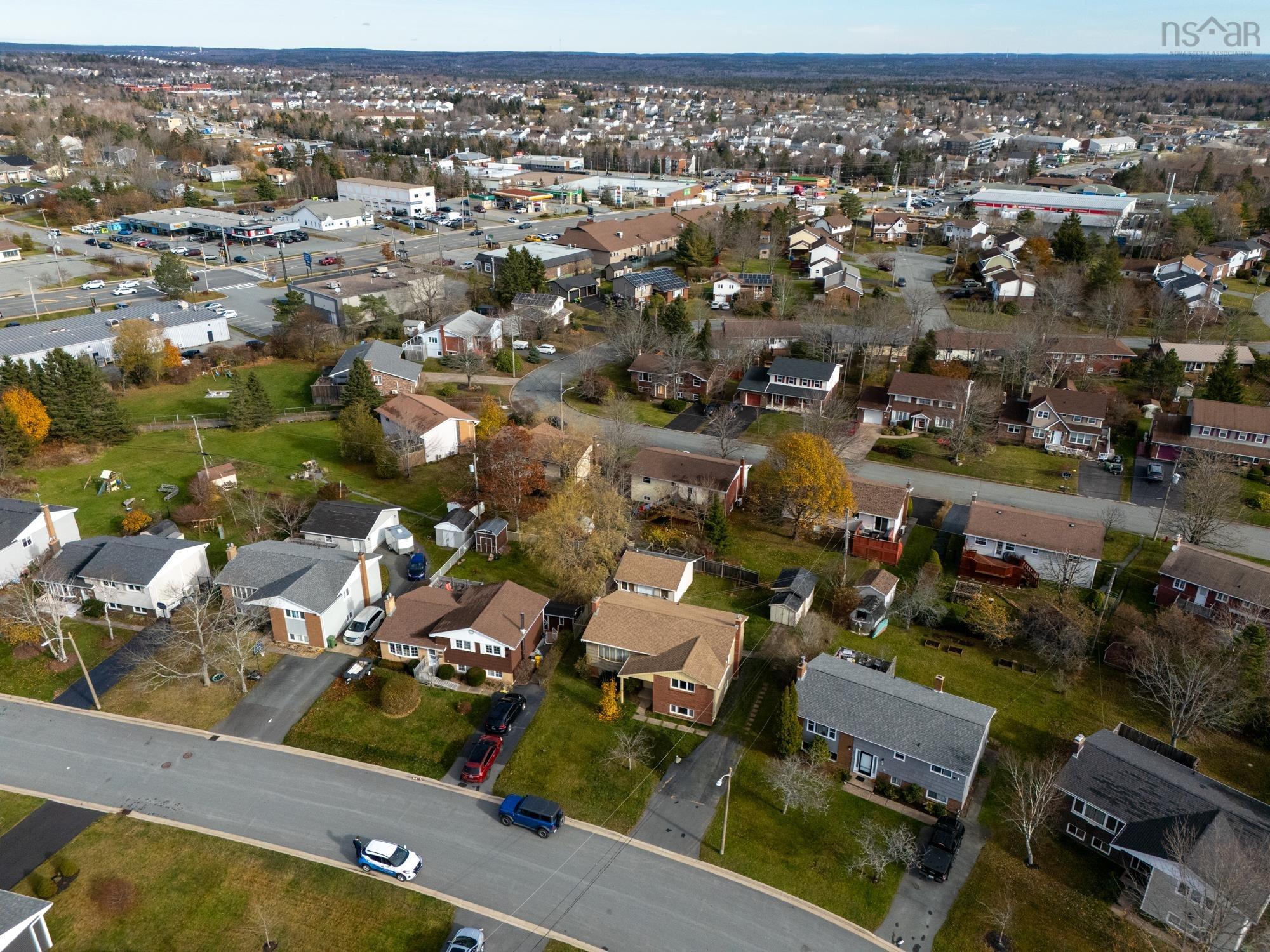 $438,000.00: 15 Hollyoake Lane, Cole Harbour