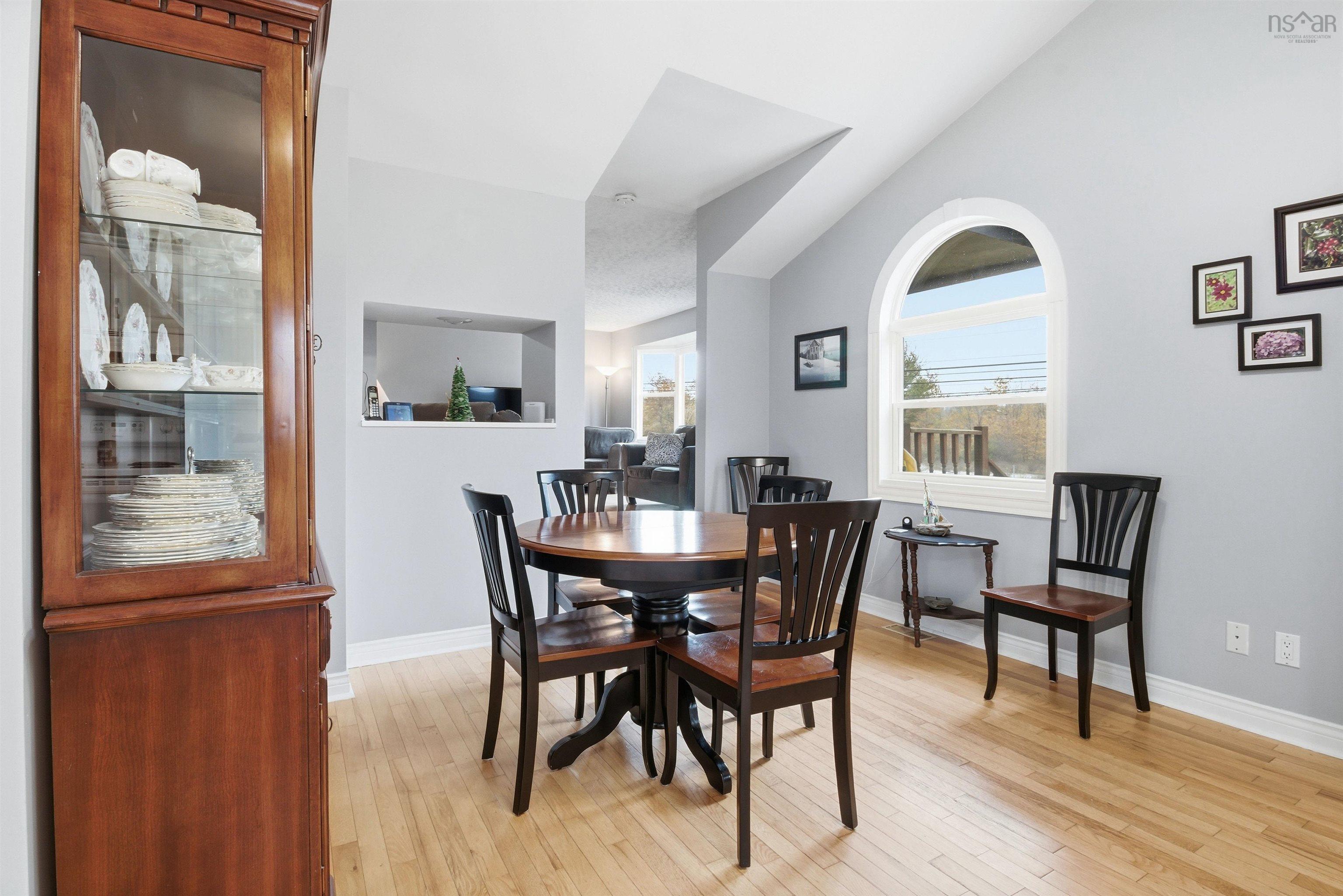 $584,900.00: 643 Highway 1, Mount Uniacke