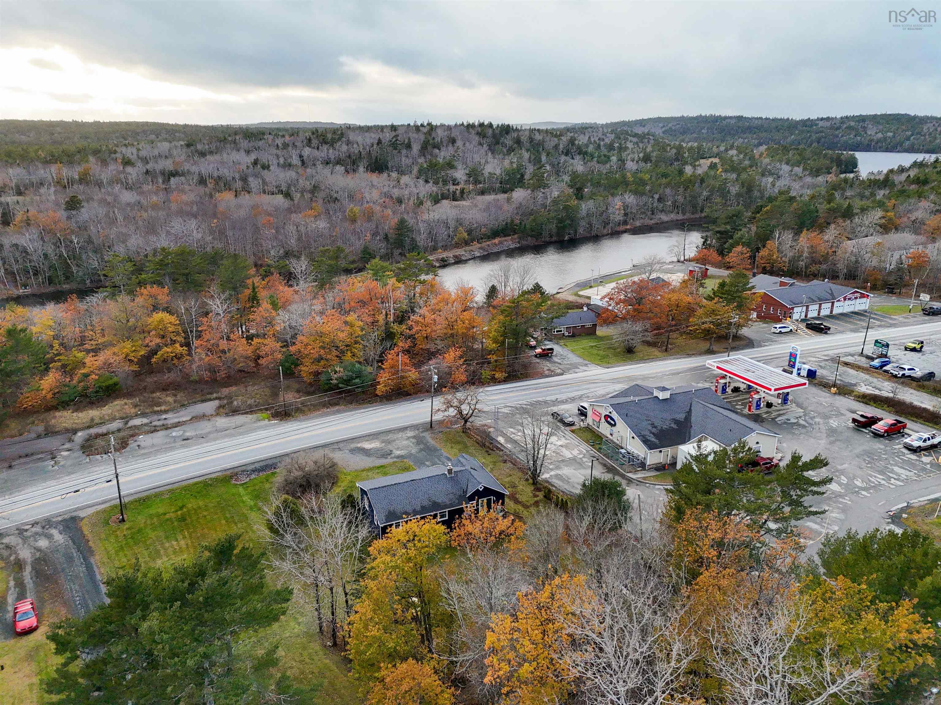 $584,900.00: 643 Highway 1, Mount Uniacke