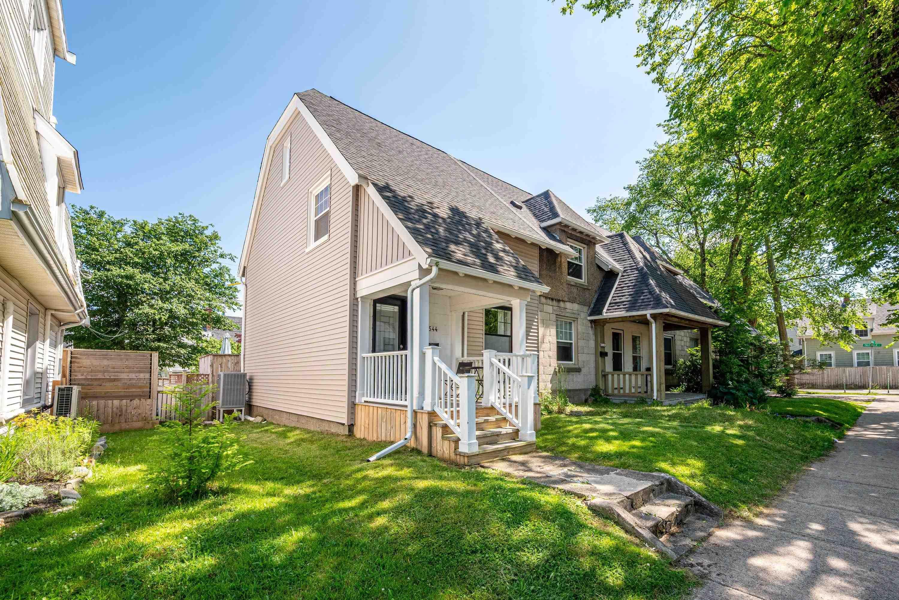 $649,900.00: 5544 Duffus Street, Halifax