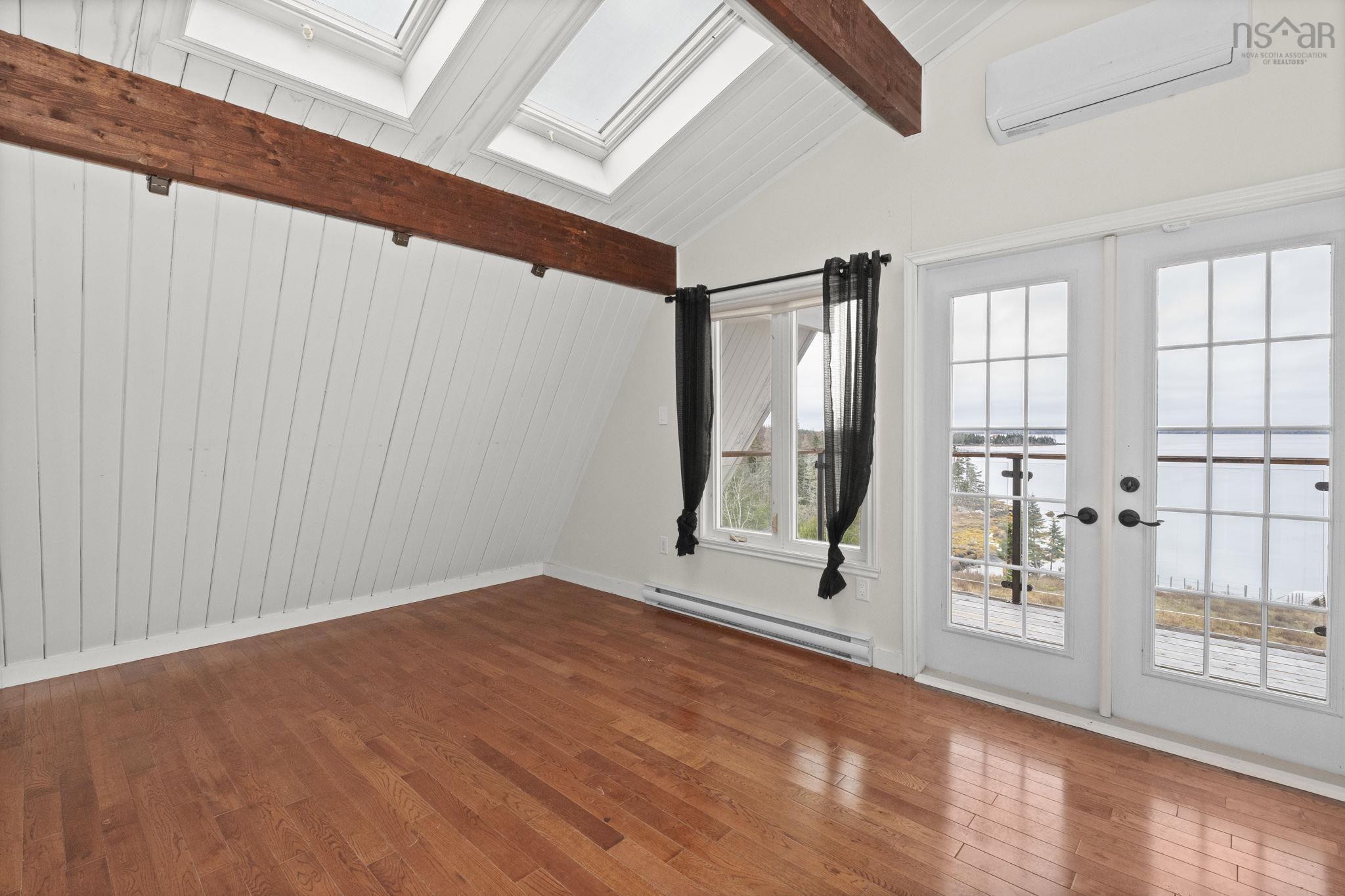 $950,000.00: 50 Josey Road, Spry Bay